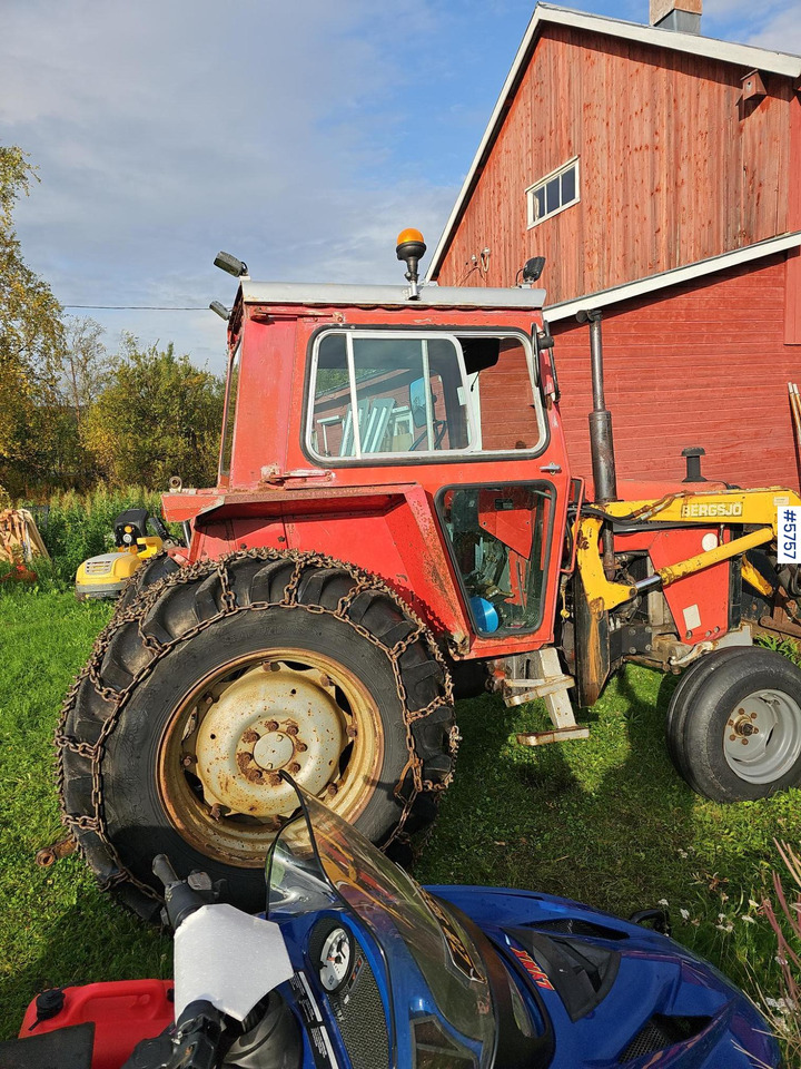 1982 Massey Ferguson 575 W/Front Loader. - Traktorius: foto 5 1982 Massey Ferguson 575 W/Front Loader. - Traktorius: foto 5