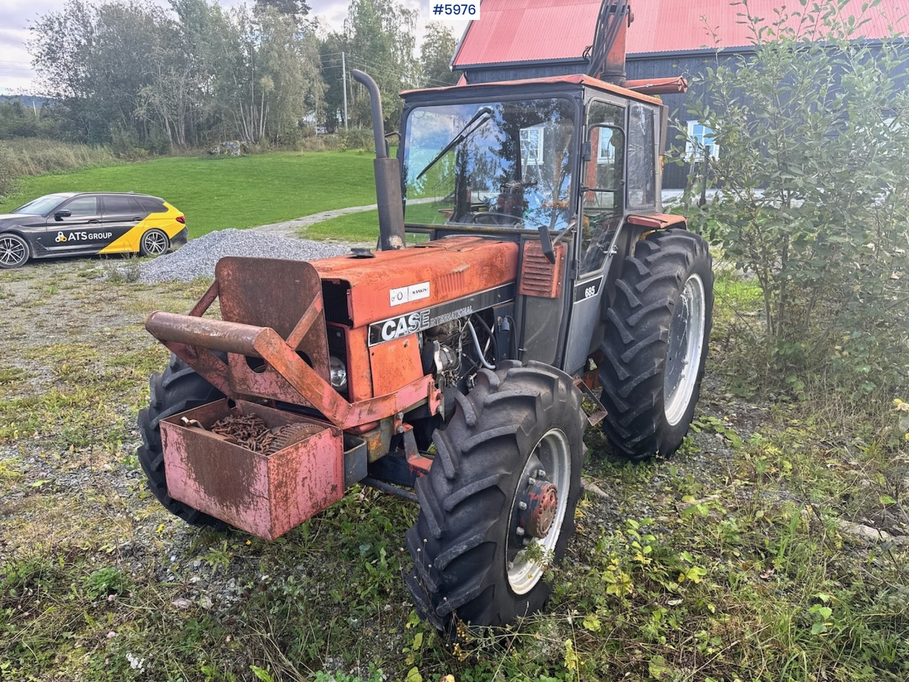 1985 Case International 685 with Log Trailer - Traktorius: foto 1 1985 Case International 685 with Log Trailer - Traktorius: foto 1