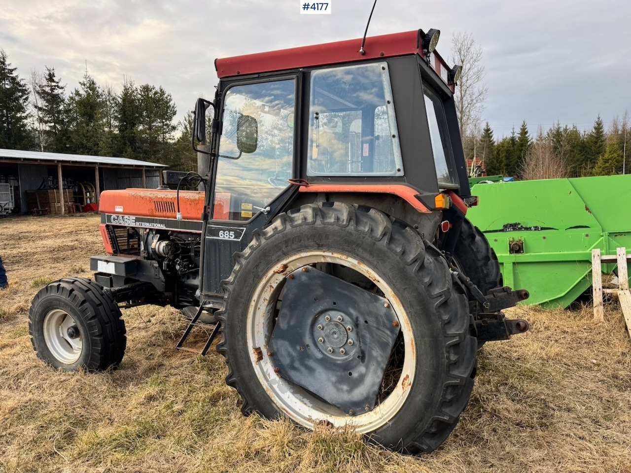 1986 Case International 685 4x2 - Traktorius: foto 5 1986 Case International 685 4x2 - Traktorius: foto 5