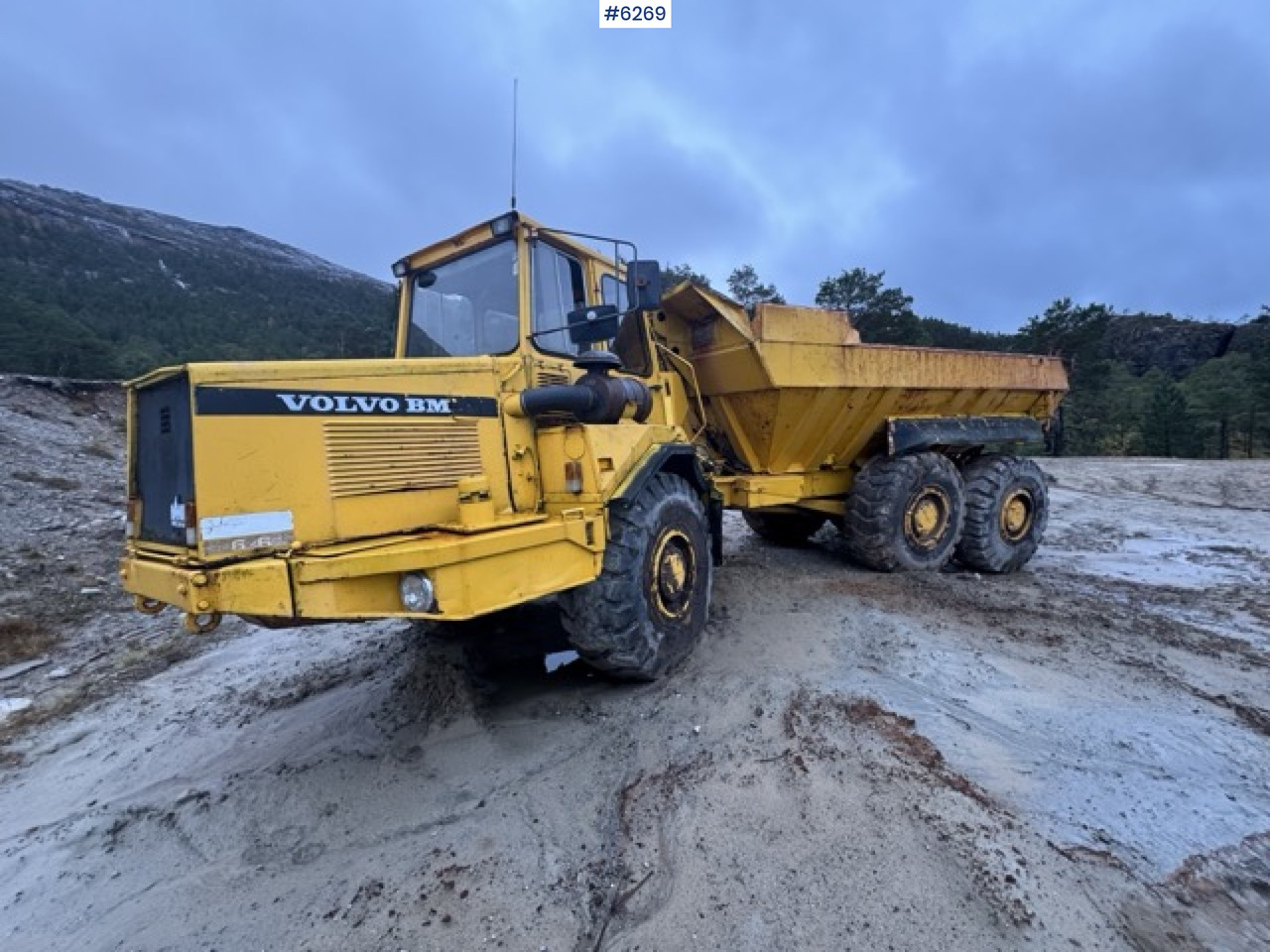1986 Volvo BM 5350B 6x6 with Overhauled Engine – SEE VIDEO! - Šarnyrinis savivartis: foto 4 1986 Volvo BM 5350B 6x6 with Overhauled Engine – SEE VIDEO! - Šarnyrinis savivartis: foto 4