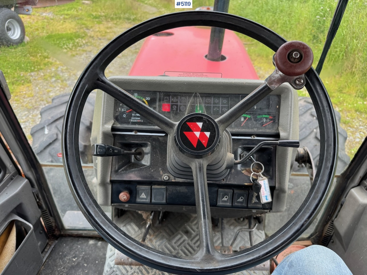 Traktorius 1987 Massey Ferguson 3050 Autotronic: foto 20