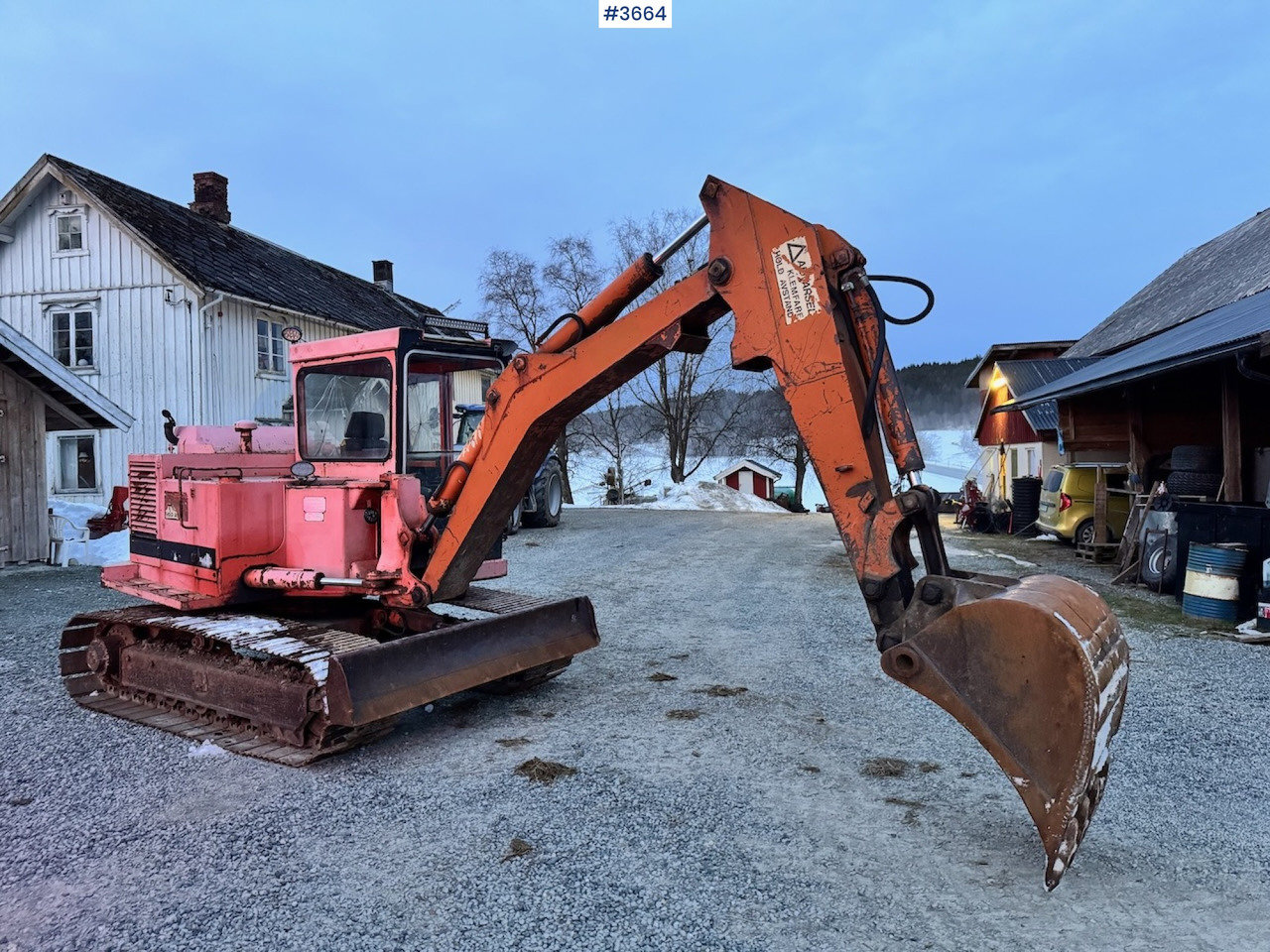 1987 Schaeff HR30 Tracked excavator with two buckets. - Ekskavatorius: foto 1 1987 Schaeff HR30 Tracked excavator with two buckets. - Ekskavatorius: foto 1