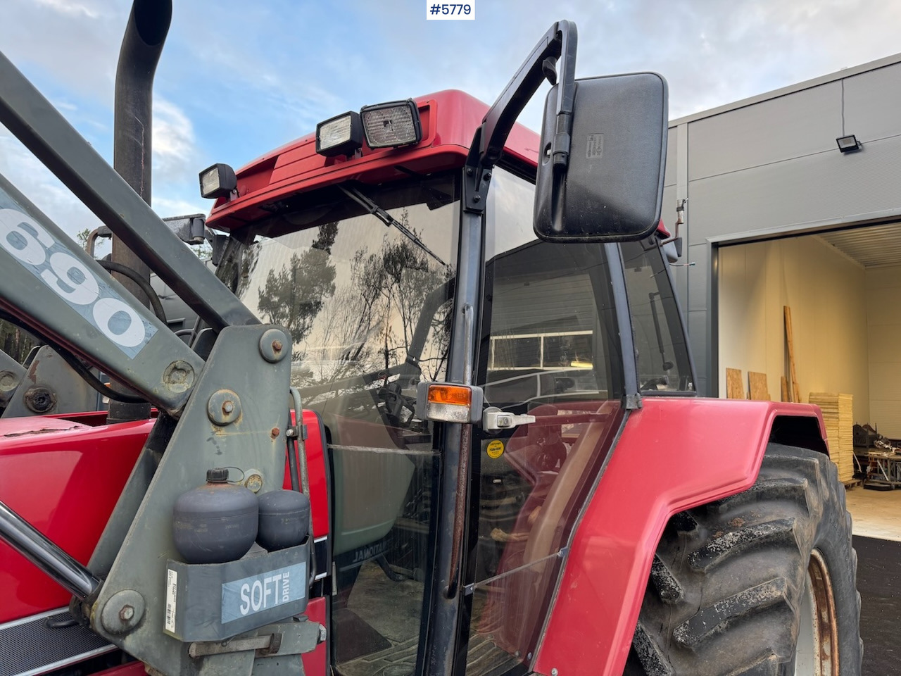 1995 Case IH 5150 Maxxum w/ front loader. - Traktorius: foto 3 1995 Case IH 5150 Maxxum w/ front loader. - Traktorius: foto 3