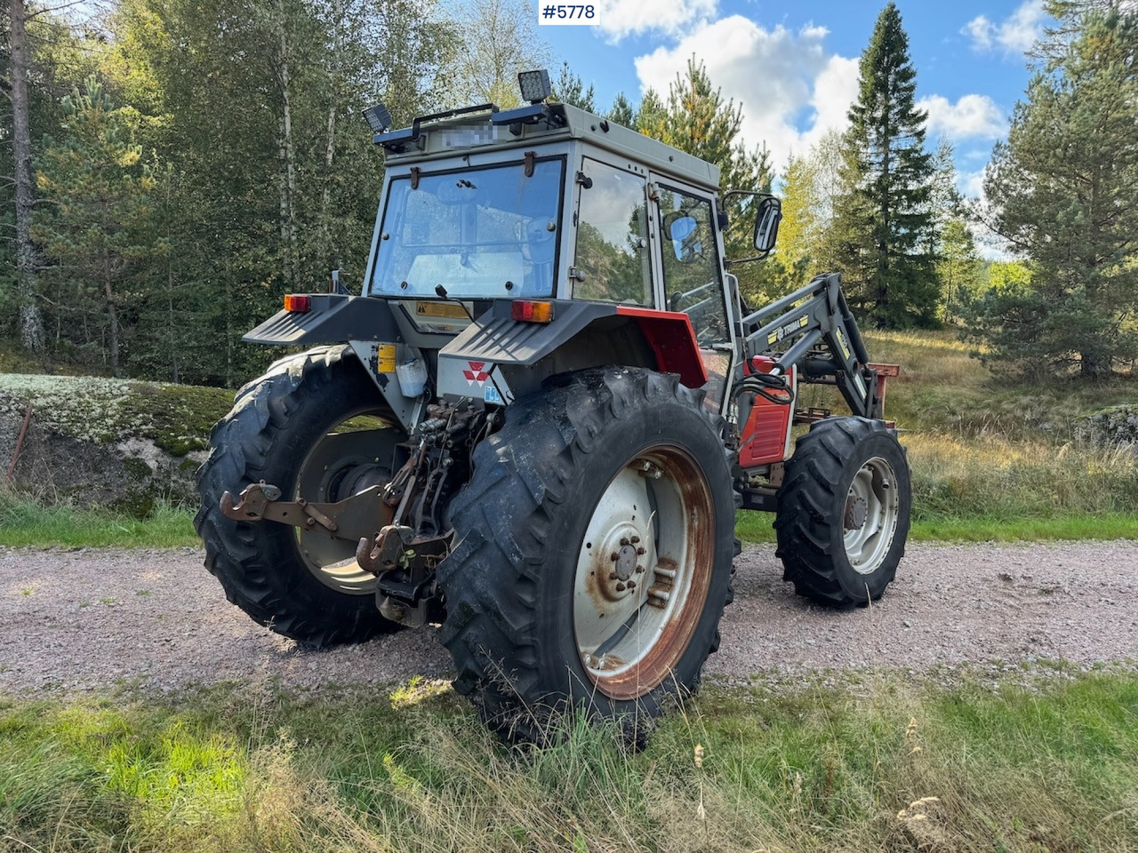 Traktorius 1995 Massey Ferguson 399 w/ front loader.: foto 9