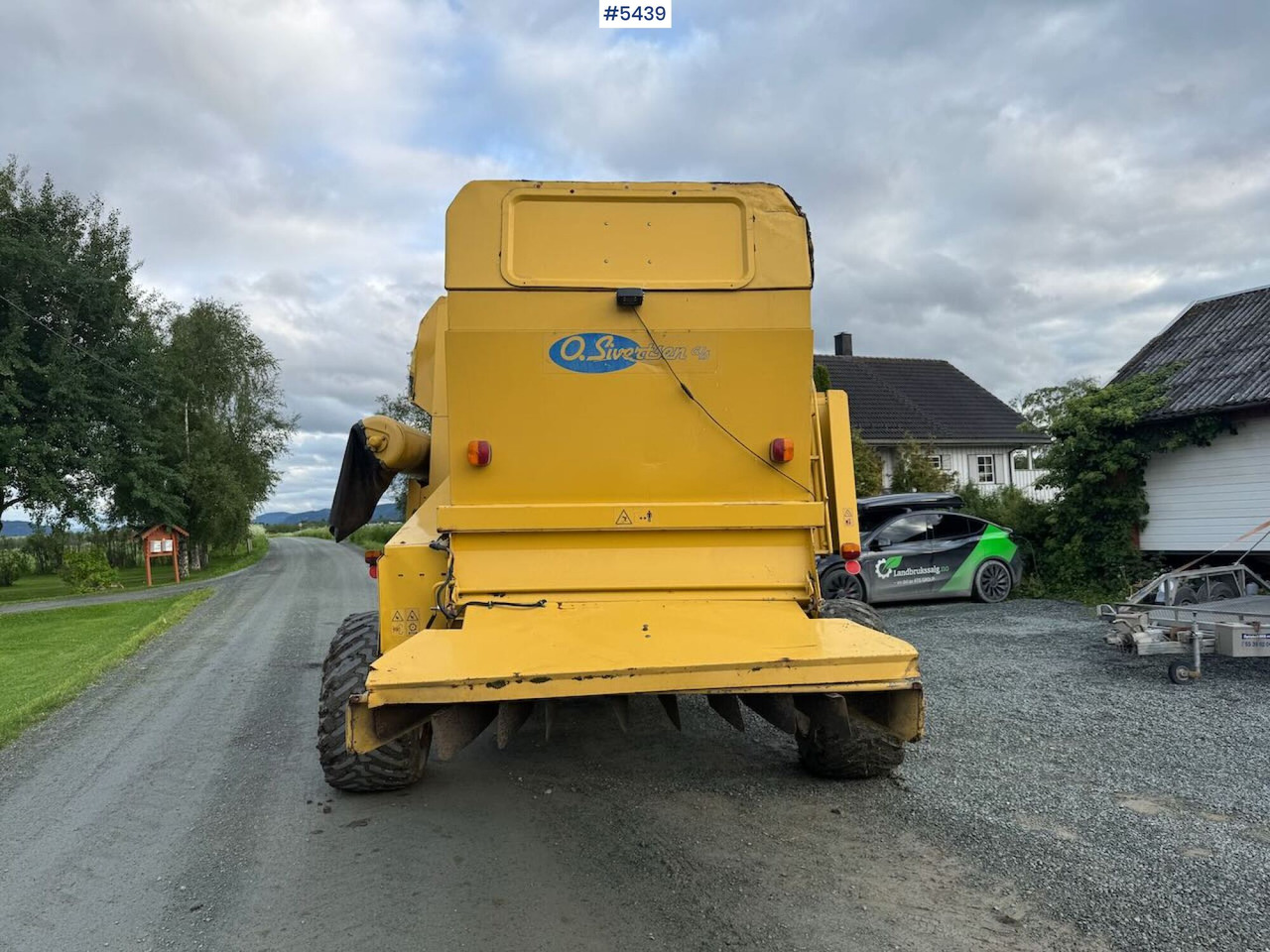 1995 New Holland TX65 m/ 20 fot skjærebord og henger - Derliaus nuėmimo kombainas: foto 5 1995 New Holland TX65 m/ 20 fot skjærebord og henger - Derliaus nuėmimo kombainas: foto 5