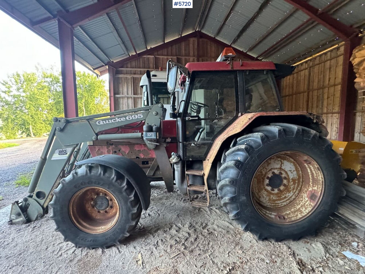 1996 Case 5140 4x4 w/ Quicke front loader - Traktorius: foto 2 1996 Case 5140 4x4 w/ Quicke front loader - Traktorius: foto 2