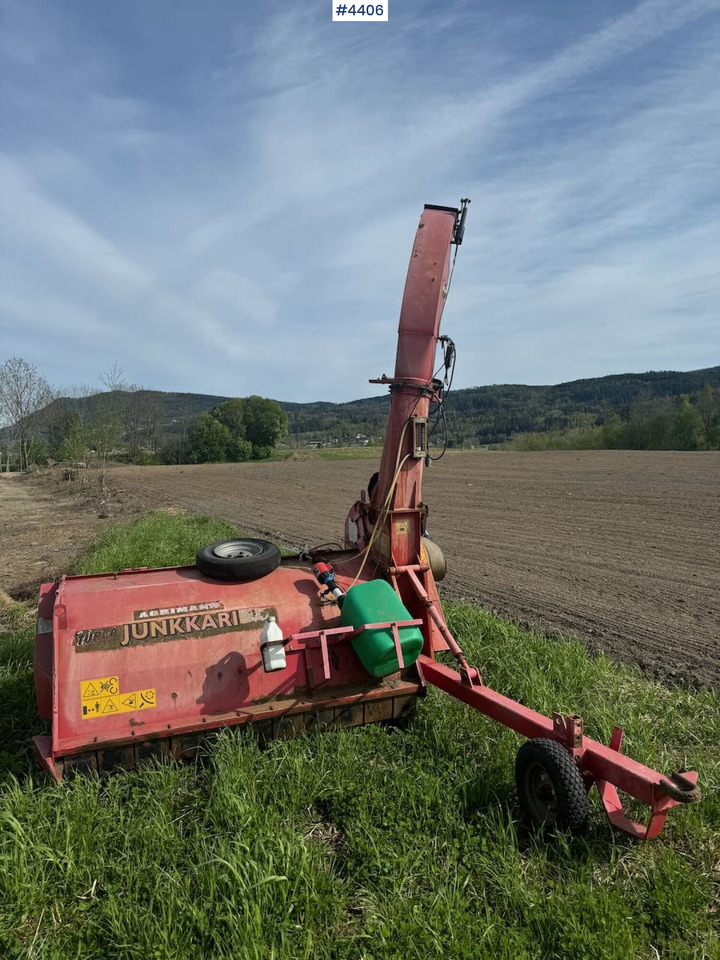 Pašarų tvarkymo technika 1996 Junkkari Tupla 170: foto 8