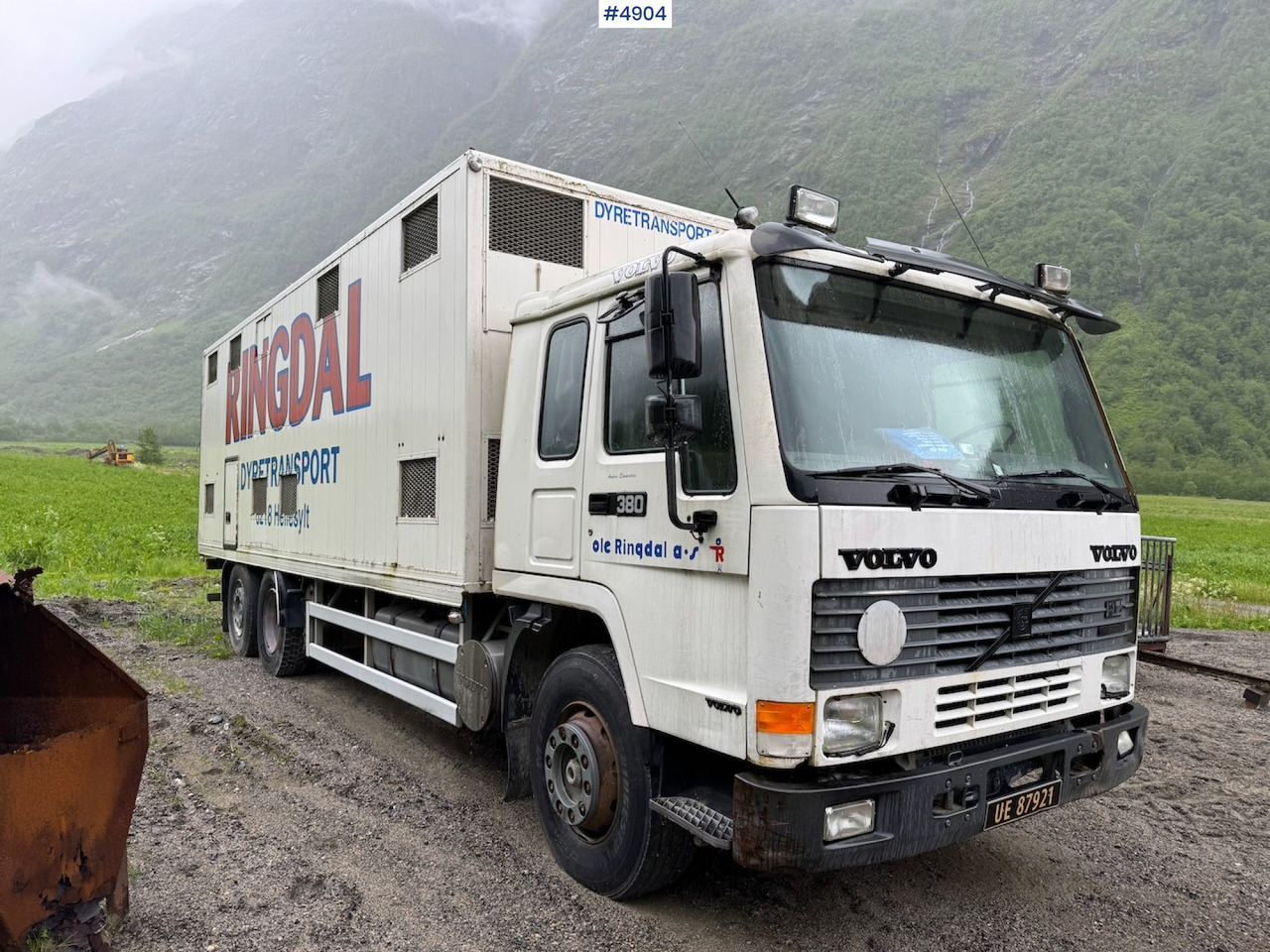 1996 Volvo FL12 6x2 Animal transport. - Gyvulių pervežimo sunkvežimis: foto 3 1996 Volvo FL12 6x2 Animal transport. - Gyvulių pervežimo sunkvežimis: foto 3