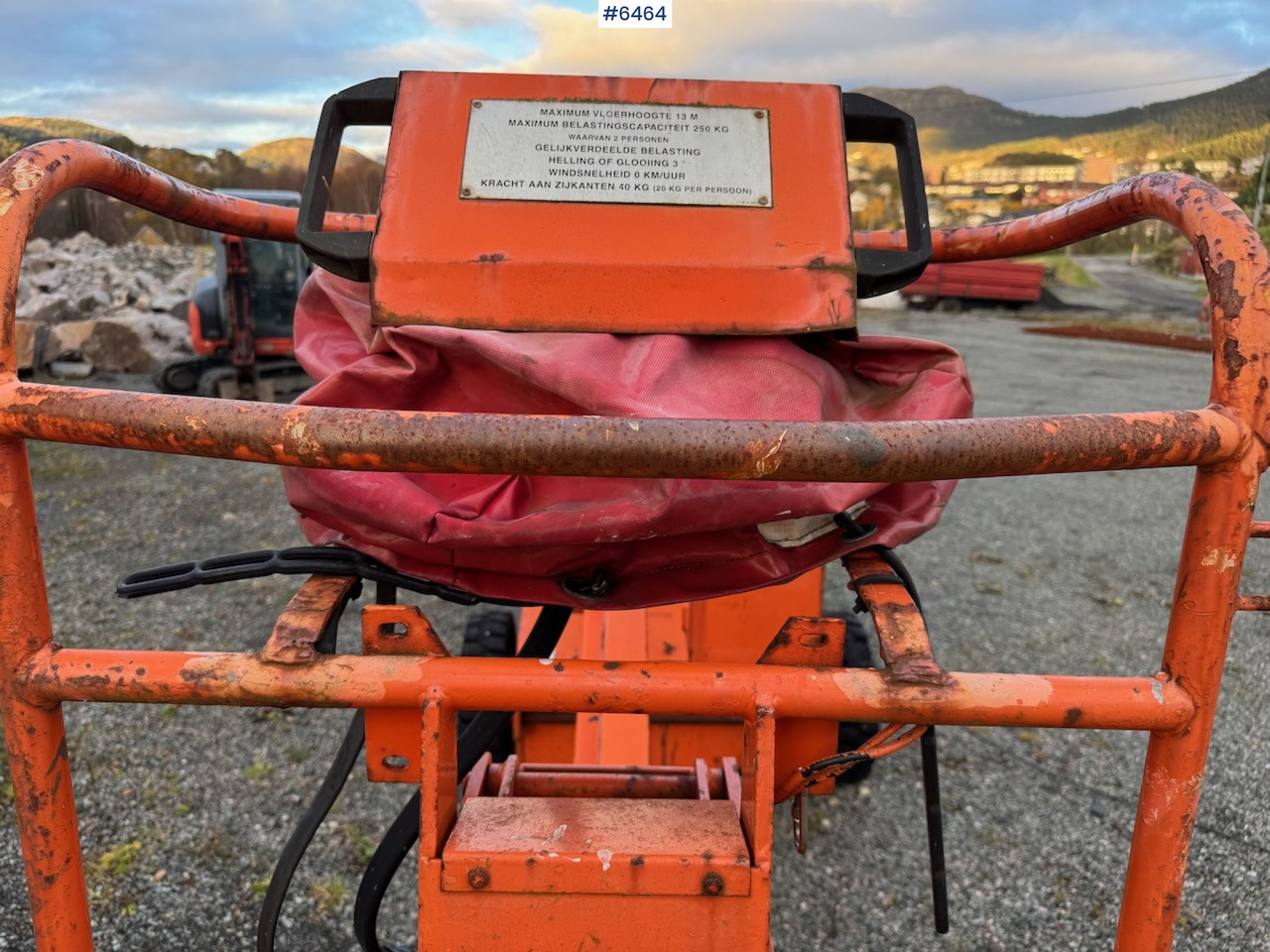 1998 Haulette HA 15 I Bomlift. Rep. object. - Kėlimo platforma: foto 3 1998 Haulette HA 15 I Bomlift. Rep. object. - Kėlimo platforma: foto 3