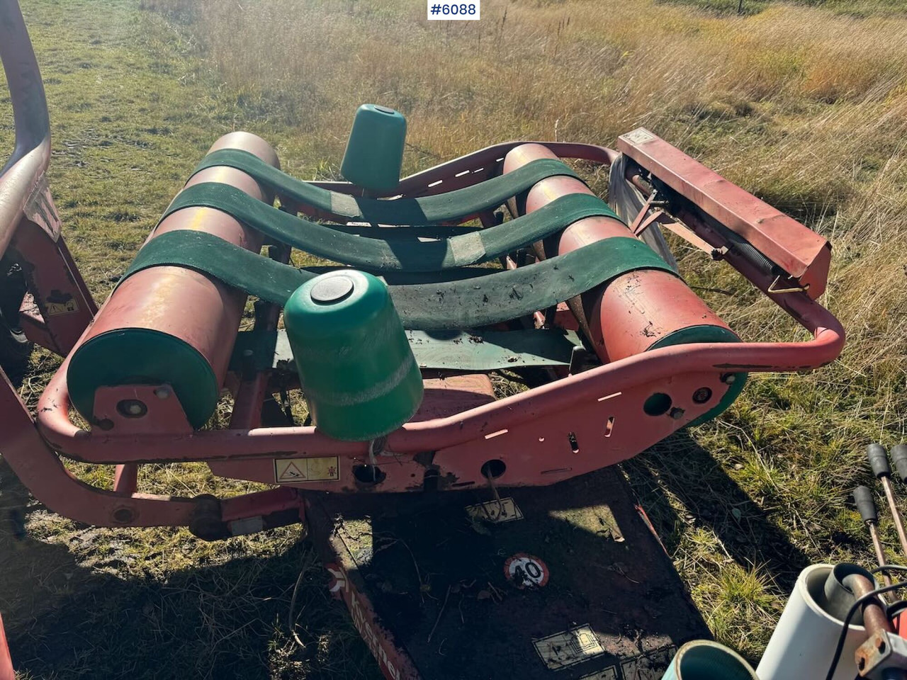 Pašarų tvarkymo technika 1998 Kverneland 7335 Round bale wrapper: foto 8 Pašarų tvarkymo technika 1998 Kverneland 7335 Round bale wrapper: foto 8