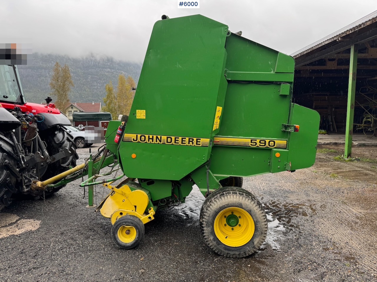 2000 John Deere 590 Round Baler. - Pašarų tvarkymo technika: foto 2 2000 John Deere 590 Round Baler. - Pašarų tvarkymo technika: foto 2