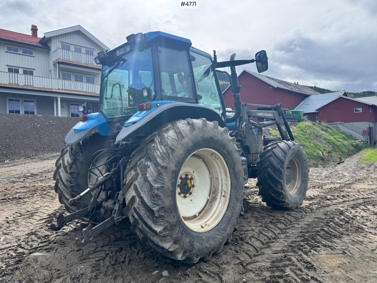 2000 New Holland TM135 4x4 w/ Front loader - Traktorius: foto 5 2000 New Holland TM135 4x4 w/ Front loader - Traktorius: foto 5