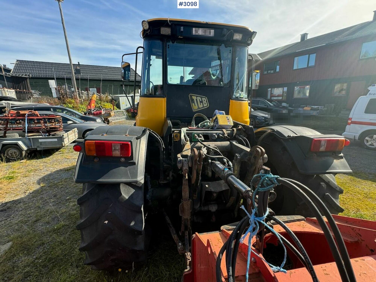 Traktorius 2001 JCB Fastrac 3185 4x4. The plow rigged and two sets of tires.: foto 6