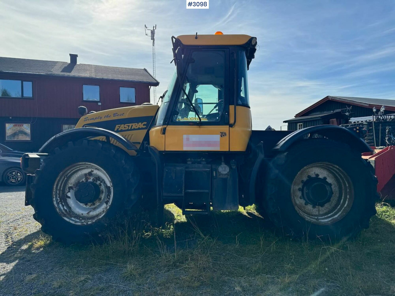 Traktorius 2001 JCB Fastrac 3185 4x4. The plow rigged and two sets of tires.: foto 10