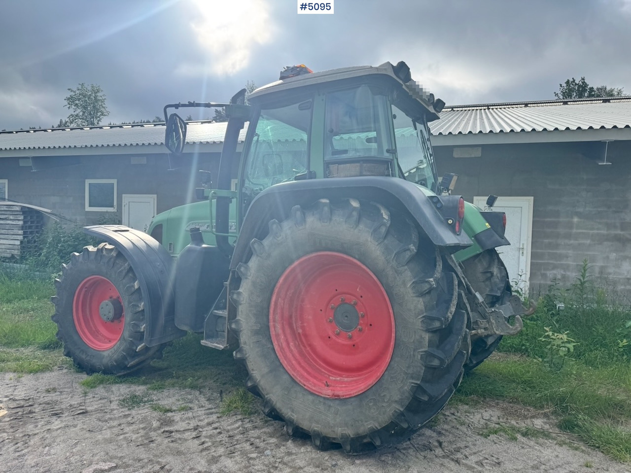 2002 Fendt 716 Vario w/ Front hydraulics. - Traktorius: foto 2 2002 Fendt 716 Vario w/ Front hydraulics. - Traktorius: foto 2
