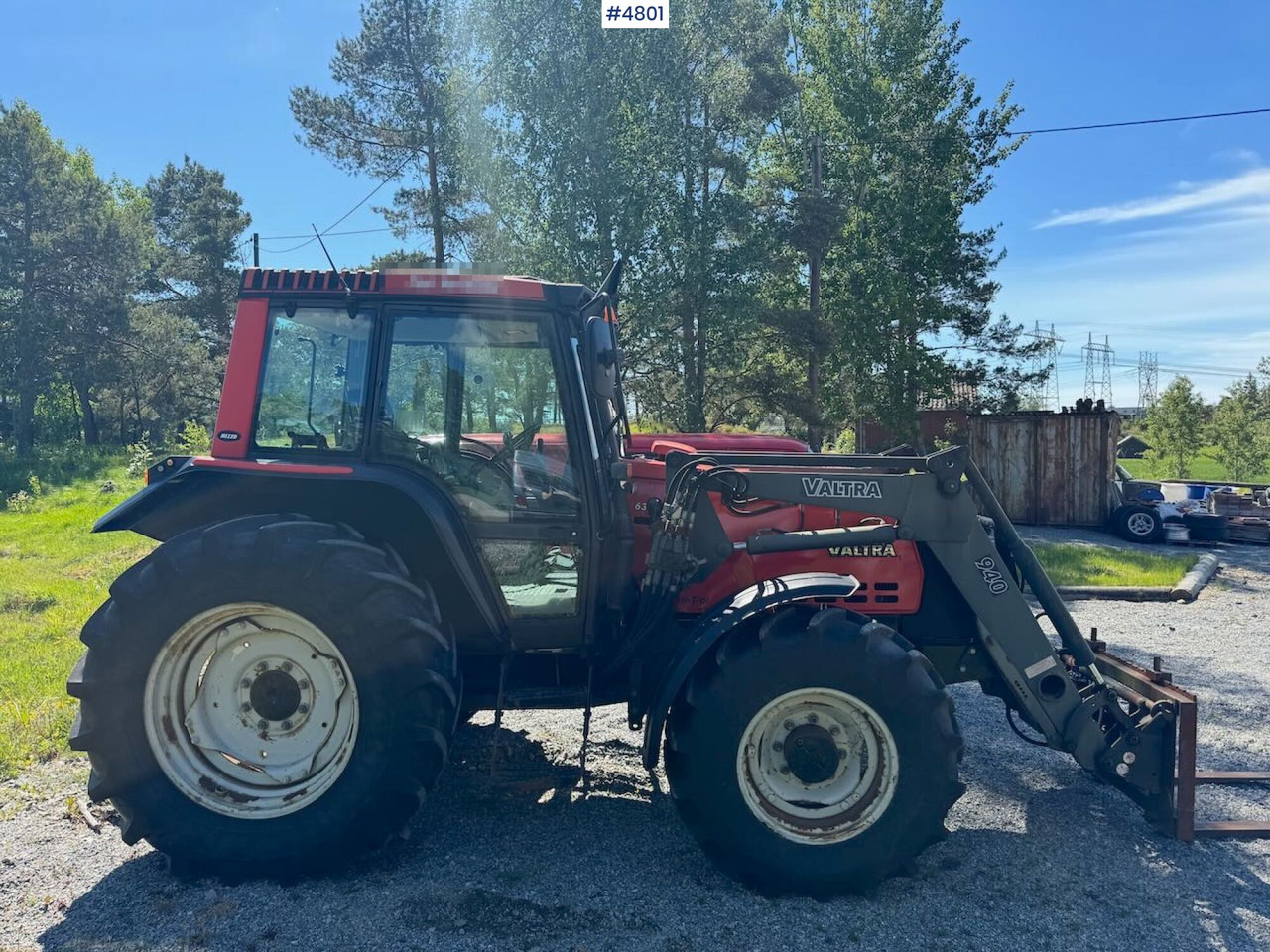 2002 Valtra 6300 4x4 w/ front loader - Traktorius: foto 4 2002 Valtra 6300 4x4 w/ front loader - Traktorius: foto 4