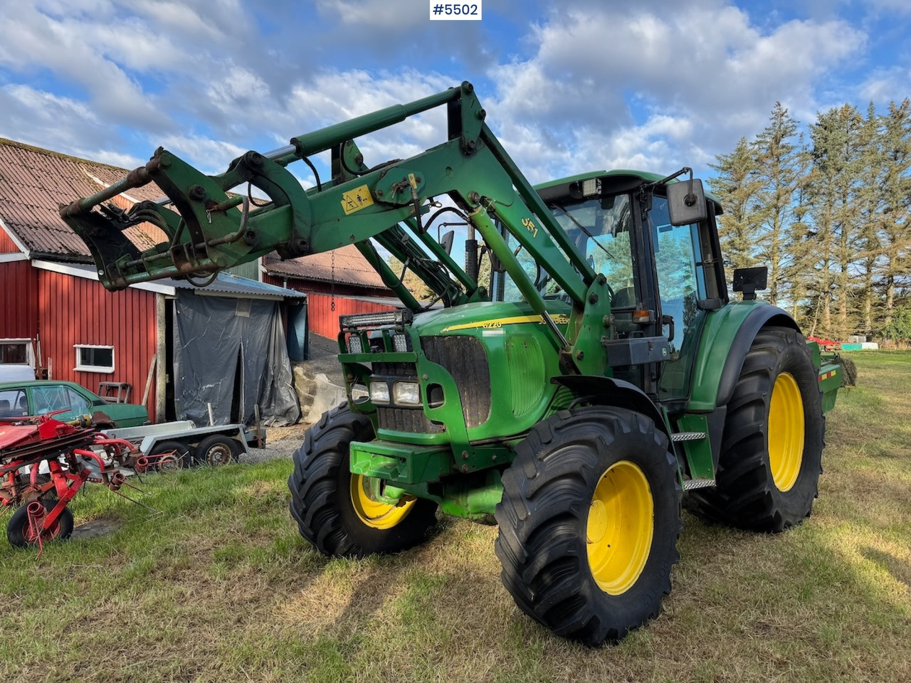 2004 John Deere 6220 w/front loader - Traktorius: foto 2 2004 John Deere 6220 w/front loader - Traktorius: foto 2