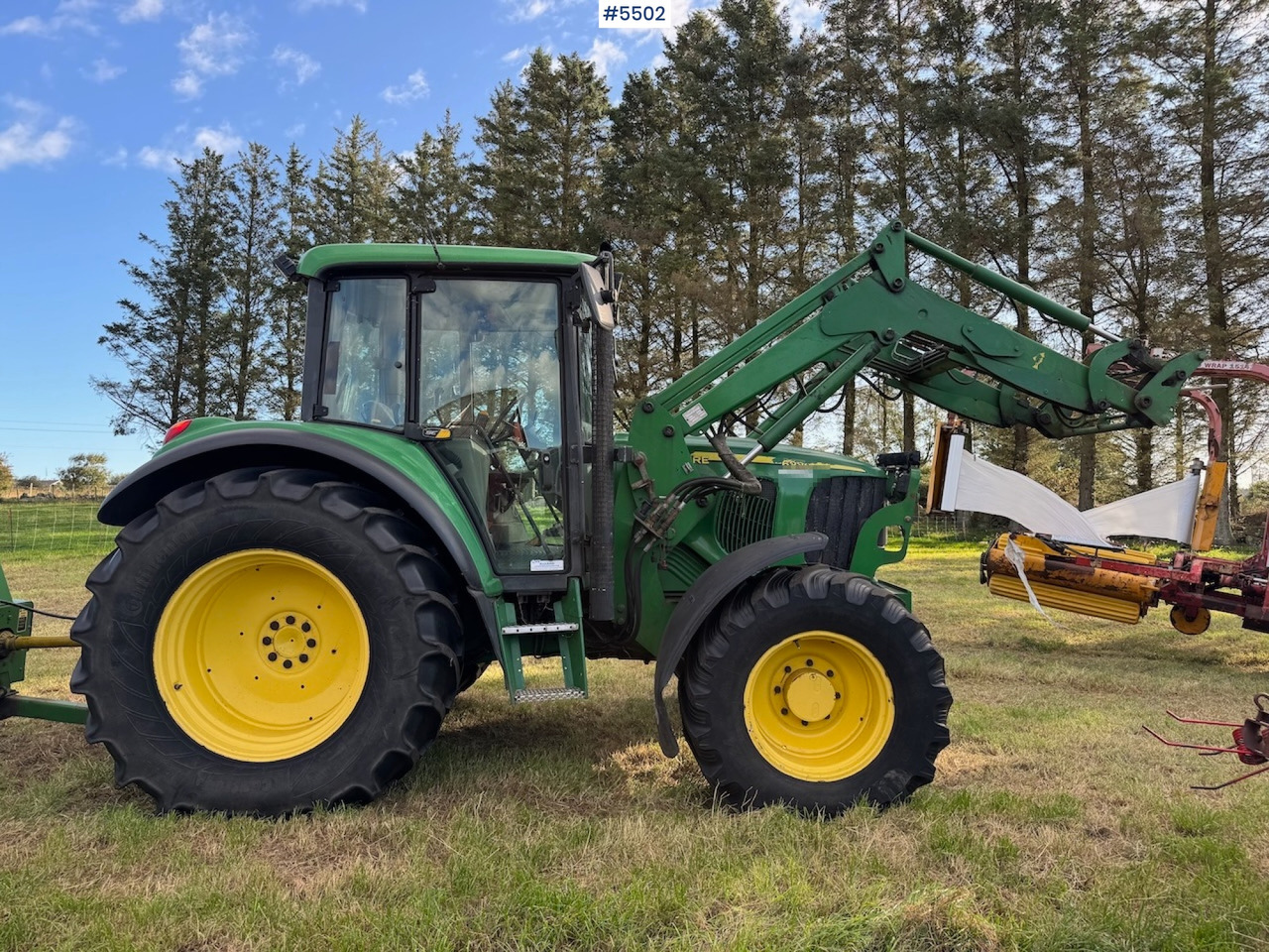 2004 John Deere 6220 w/front loader - Traktorius: foto 5 2004 John Deere 6220 w/front loader - Traktorius: foto 5