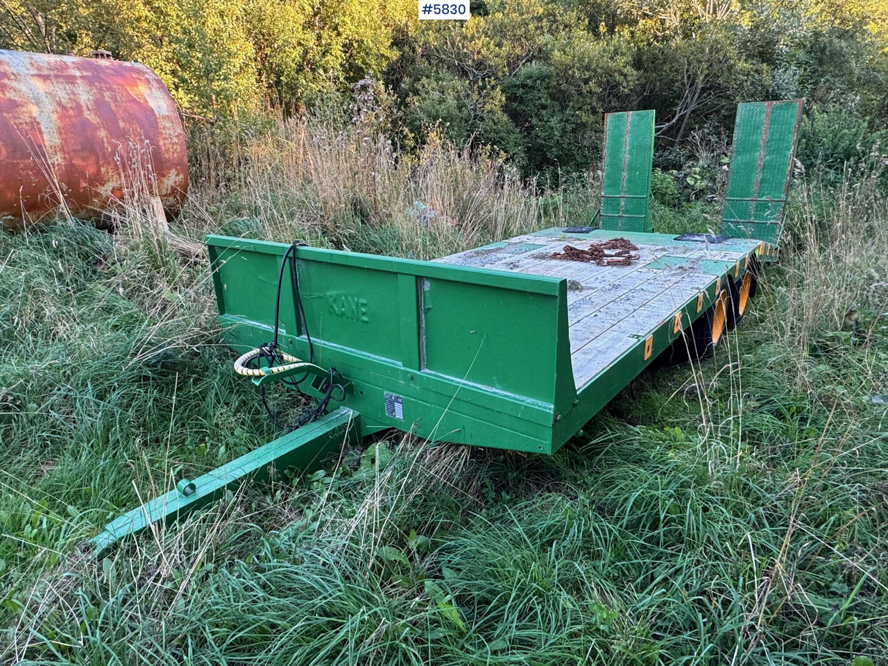 2005 Kane machine trailer - Žemo profilio platforma priekaba: foto 1 2005 Kane machine trailer - Žemo profilio platforma priekaba: foto 1