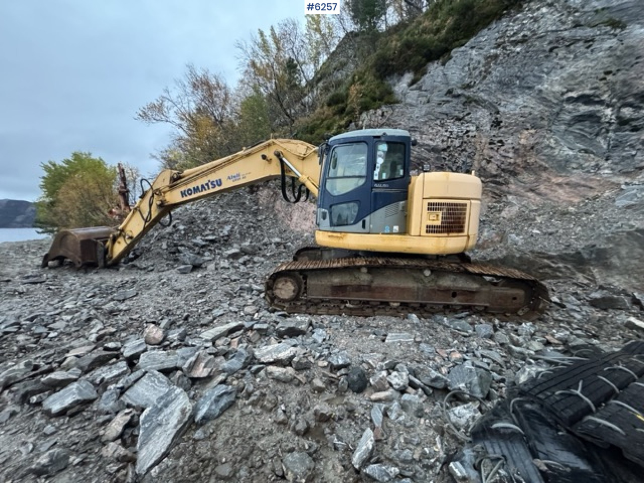 2005 Komatsu PC228 USLC-3K with Digging Bucket – SEE VIDEO! - Ekskavatorius: foto 1 2005 Komatsu PC228 USLC-3K with Digging Bucket – SEE VIDEO! - Ekskavatorius: foto 1