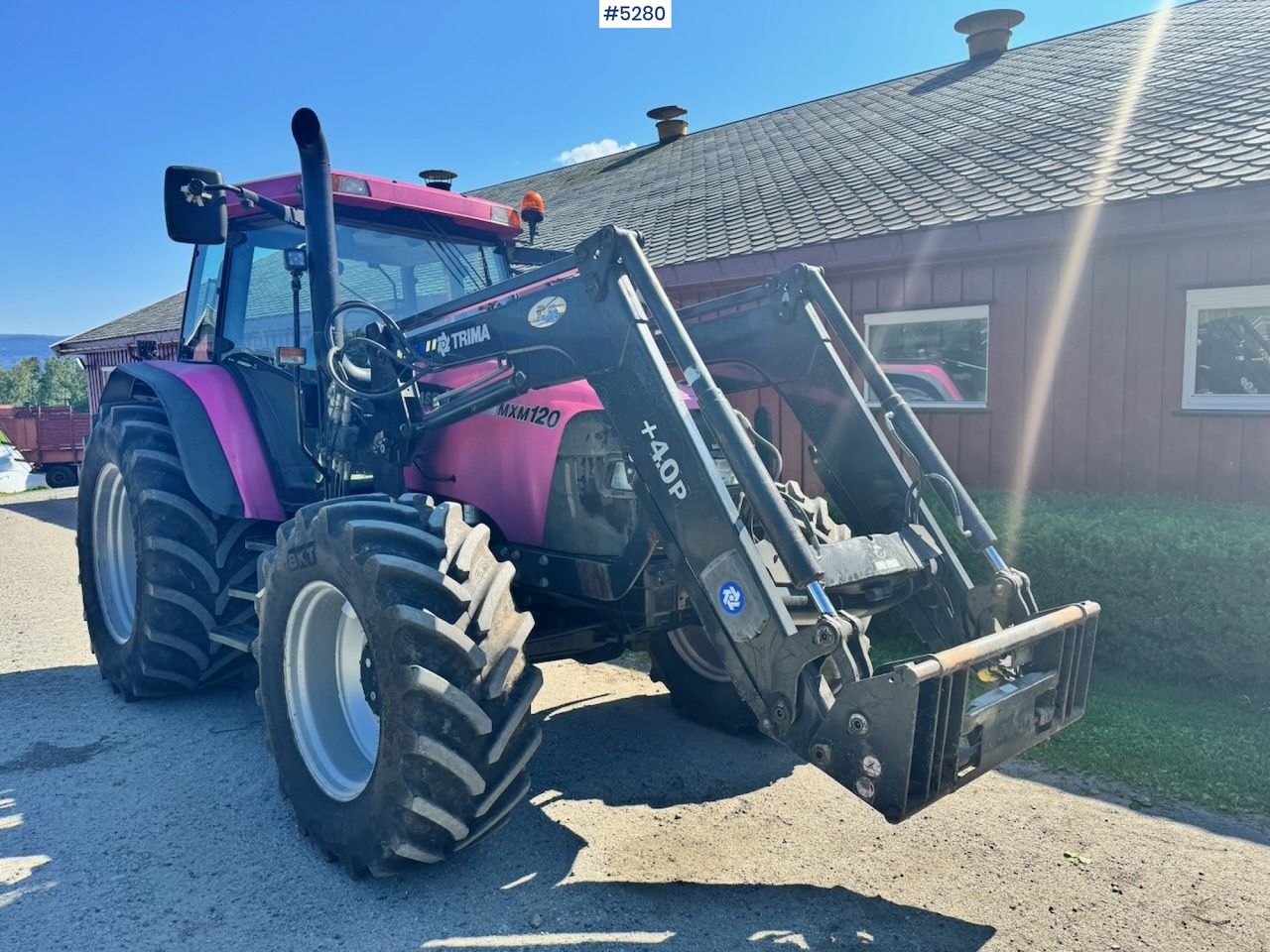 2006 Case MXM120 4x4 with front loader - Traktorius: foto 3 2006 Case MXM120 4x4 with front loader - Traktorius: foto 3