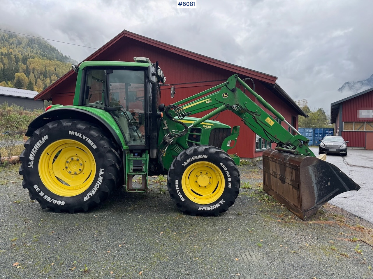 2007 John Deere 6430 Premium w/ front loader and bucket. - Traktorius: foto 2 2007 John Deere 6430 Premium w/ front loader and bucket. - Traktorius: foto 2