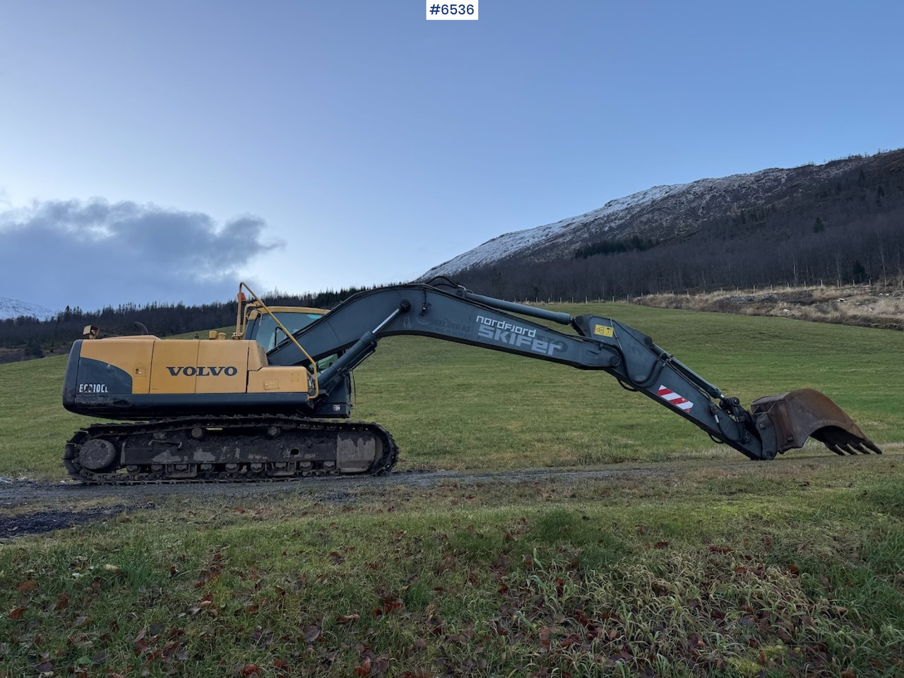 2007 Volvo EC 210 CL w/ excavator bucket and good chassis. - Ekskavatorius: foto 3 2007 Volvo EC 210 CL w/ excavator bucket and good chassis. - Ekskavatorius: foto 3