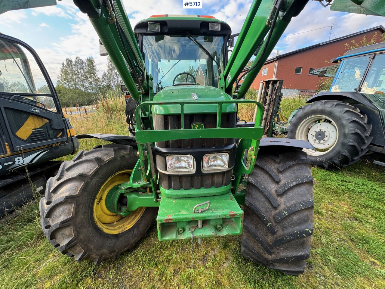 2008 John Deere 6320 SE with front loader and 2 buckets! - Traktorius: foto 4 2008 John Deere 6320 SE with front loader and 2 buckets! - Traktorius: foto 4