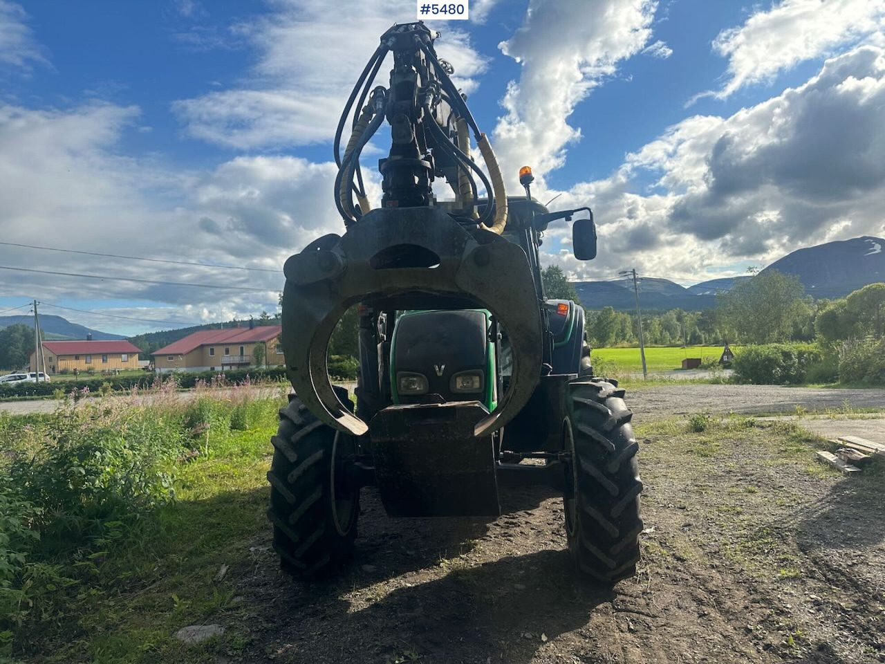 2008 Valta N101 4x4 tractor w/ Cranab FC53 crane. WATCH VIDEO. - Traktorius: foto 3 2008 Valta N101 4x4 tractor w/ Cranab FC53 crane. WATCH VIDEO. - Traktorius: foto 3