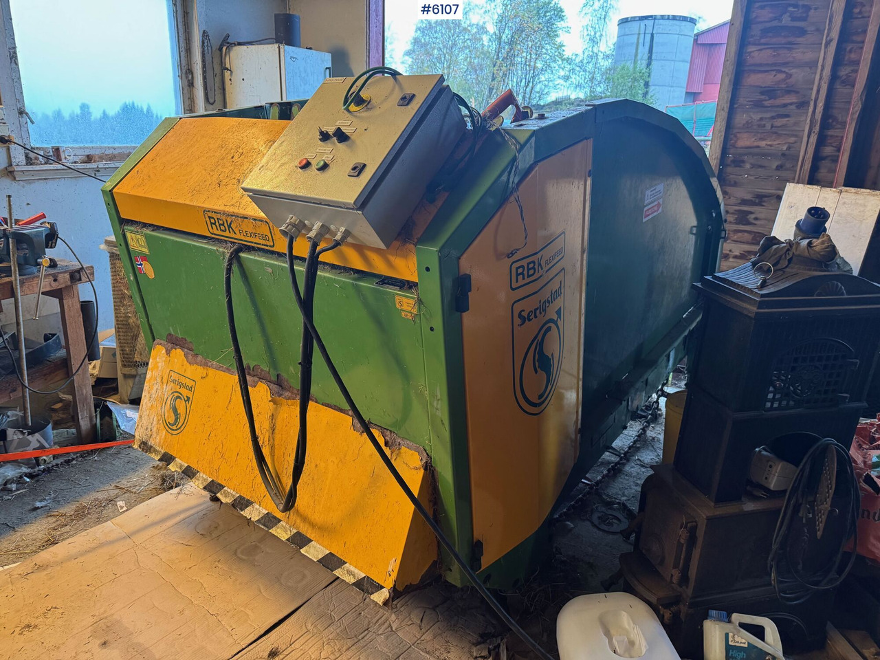 2009 Serigstad RBK Flexifeed round bale cutter - Pašarų tvarkymo technika: foto 1 2009 Serigstad RBK Flexifeed round bale cutter - Pašarų tvarkymo technika: foto 1