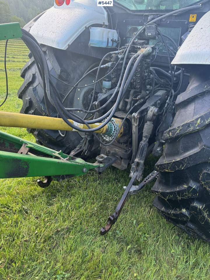 Traktorius 2009 Valtra T202 w/ loader: foto 16