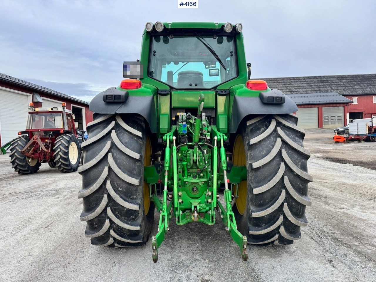 2010 John Deere 7430 w/ Front loader and GPS. 3760 hours! - Traktorius: foto 4 2010 John Deere 7430 w/ Front loader and GPS. 3760 hours! - Traktorius: foto 4