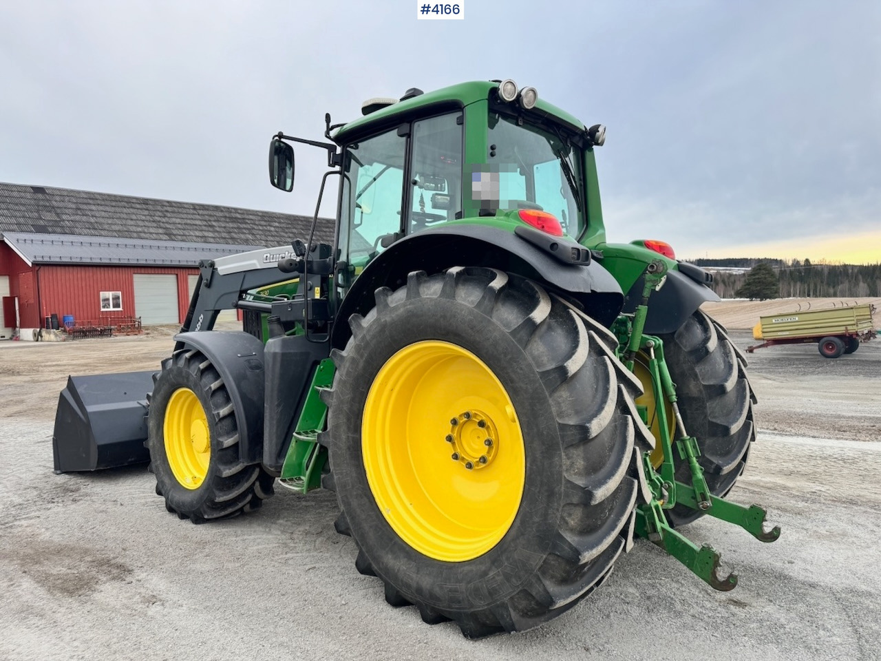 2010 John Deere 7430 w/ Front loader and GPS. 3760 hours! - Traktorius: foto 3 2010 John Deere 7430 w/ Front loader and GPS. 3760 hours! - Traktorius: foto 3