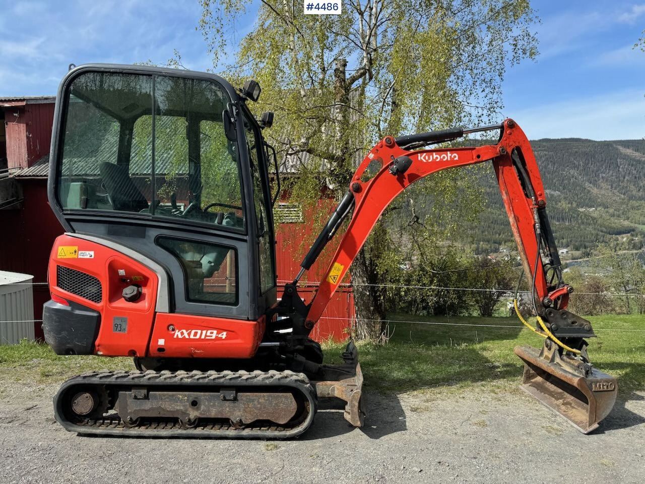 2014 Kubota KX019 Mini excavator with two buckets - Ekskavatorius: foto 1 2014 Kubota KX019 Mini excavator with two buckets - Ekskavatorius: foto 1