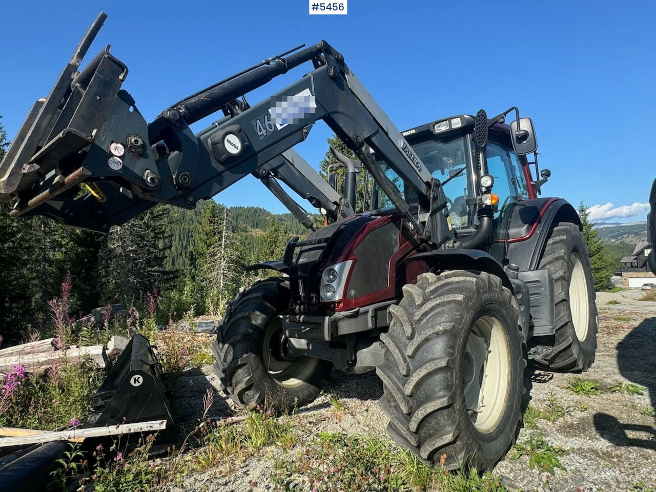 Traktorius 2015 Valtra N123 w/ front loader: foto 10