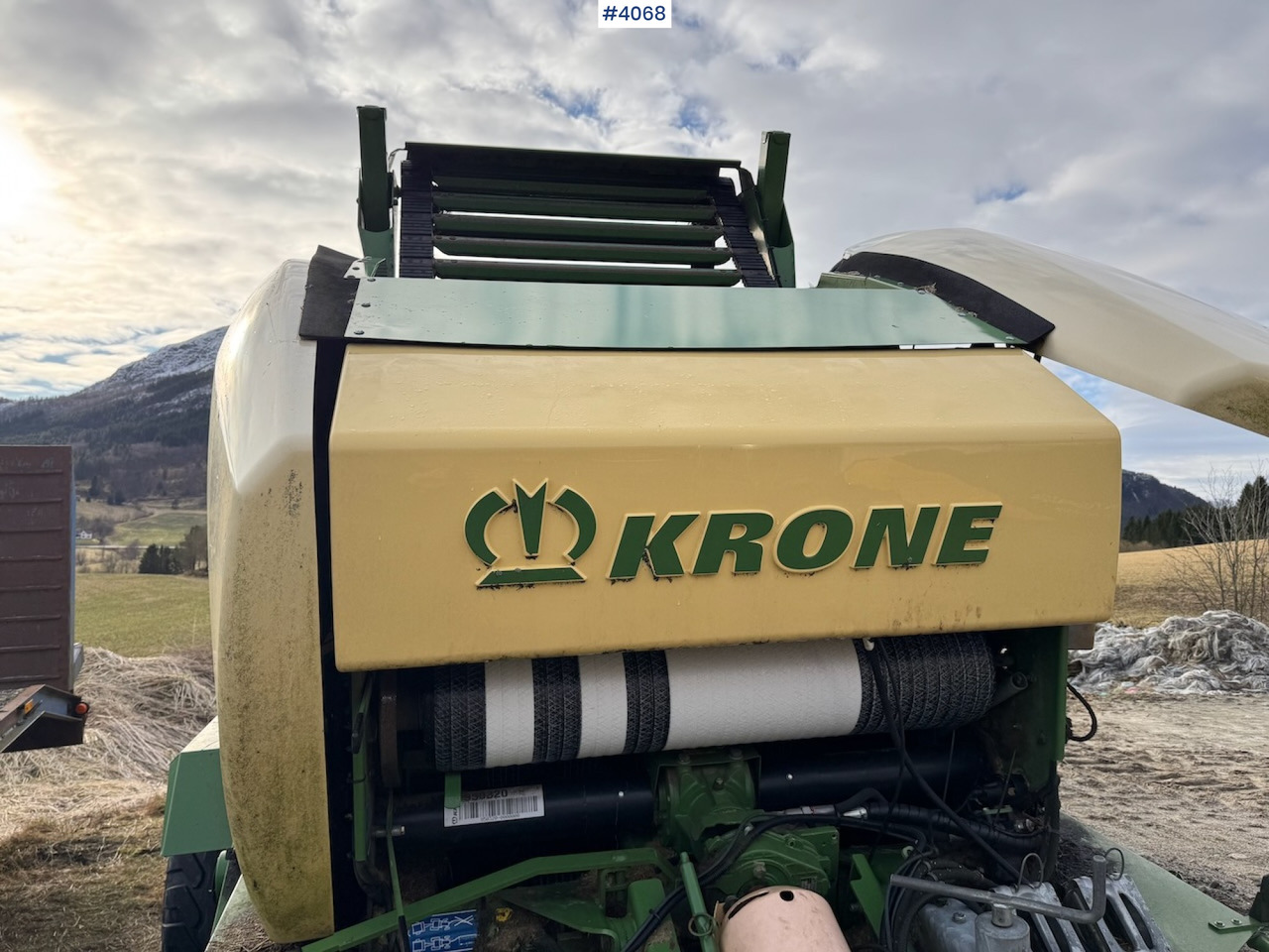 2016 Krone Comprima CF 155 XC Kombipresse - Pašarų tvarkymo technika: foto 3 2016 Krone Comprima CF 155 XC Kombipresse - Pašarų tvarkymo technika: foto 3