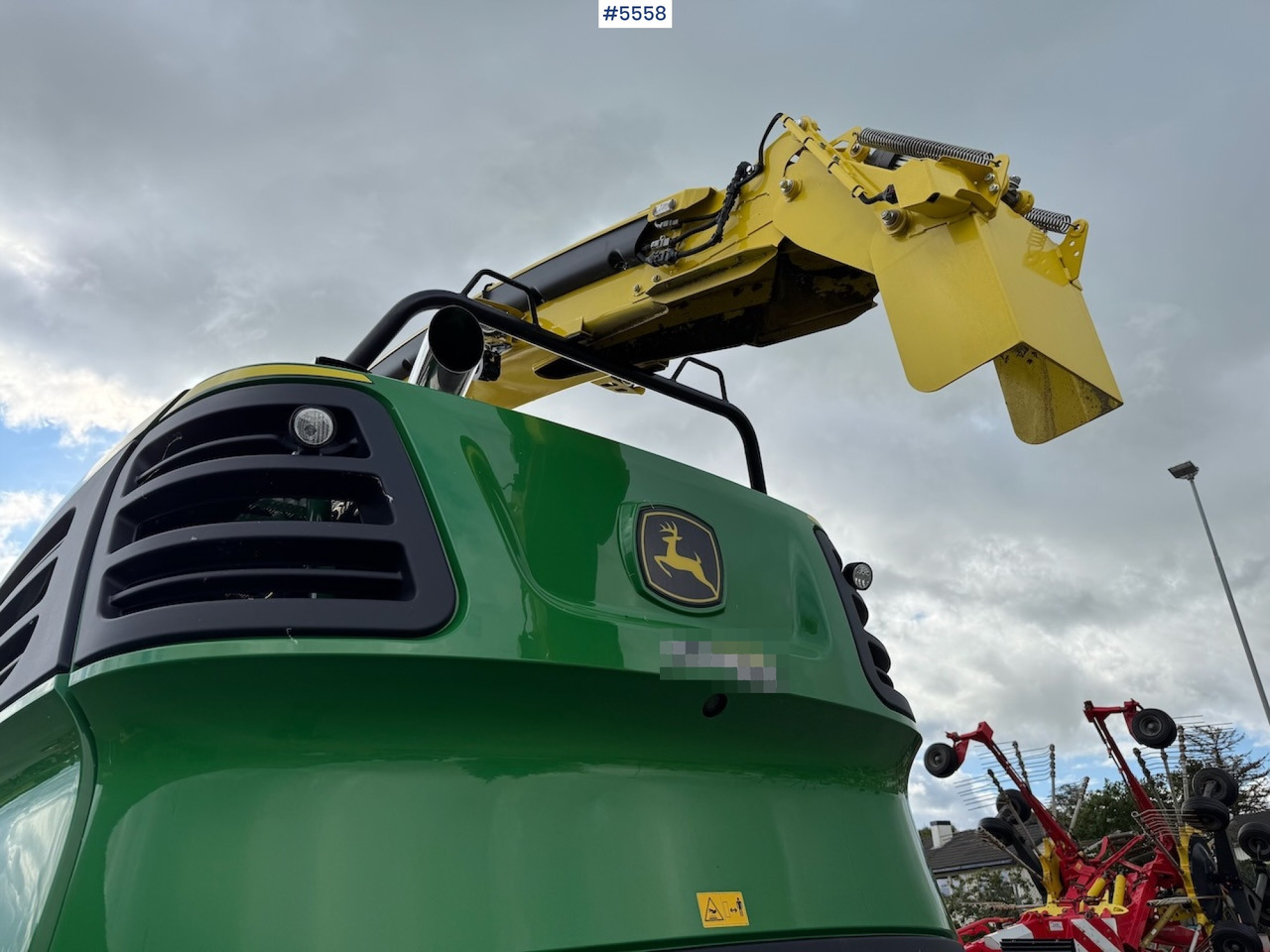 Pašarų tvarkymo technika 2024 John Deere 8200 in, like new!: foto 7