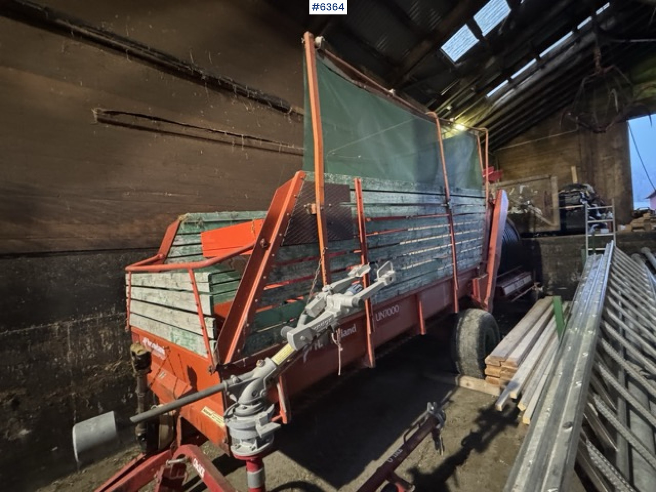 Approx. 1990 Kverneland UN7000 unloading wagon - Pašarų tvarkymo technika: foto 1 Approx. 1990 Kverneland UN7000 unloading wagon - Pašarų tvarkymo technika: foto 1