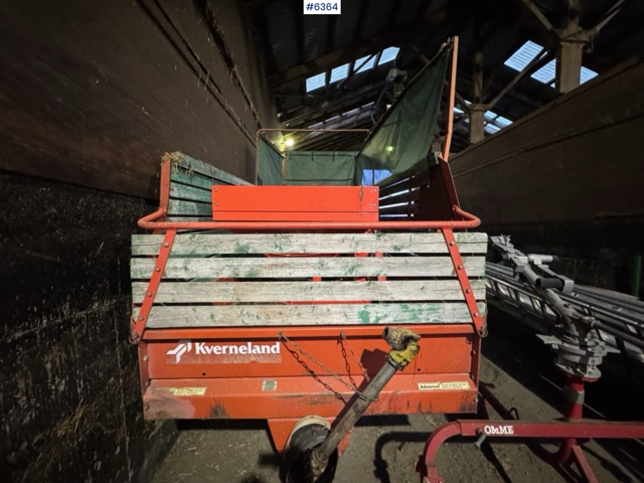Approx. 1990 Kverneland UN7000 unloading wagon - Pašarų tvarkymo technika: foto 4 Approx. 1990 Kverneland UN7000 unloading wagon - Pašarų tvarkymo technika: foto 4