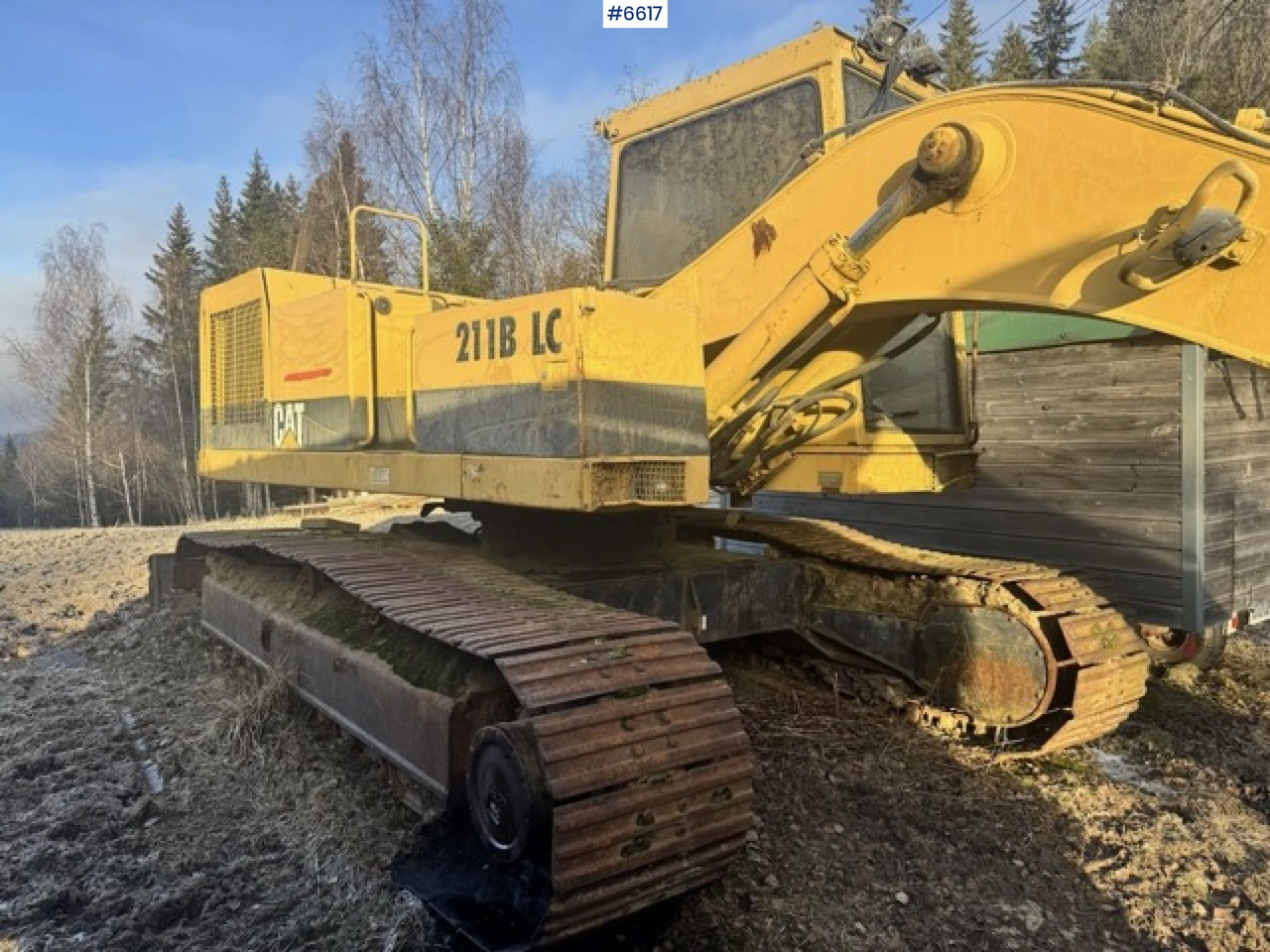 Approx. 1993 Caterpillar 211BLC tracked excavator with bucket. - Ekskavatorius: foto 4 Approx. 1993 Caterpillar 211BLC tracked excavator with bucket. - Ekskavatorius: foto 4