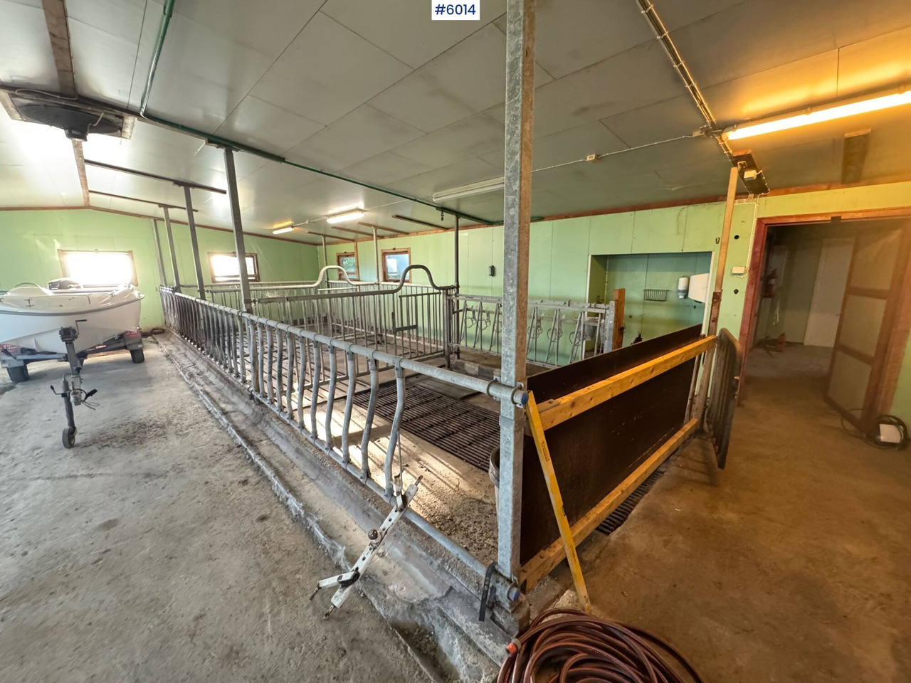 Catchment fronts and gates – space for 20–25 cows - Gyvulininkystės įranga: foto 1 Catchment fronts and gates – space for 20–25 cows - Gyvulininkystės įranga: foto 1