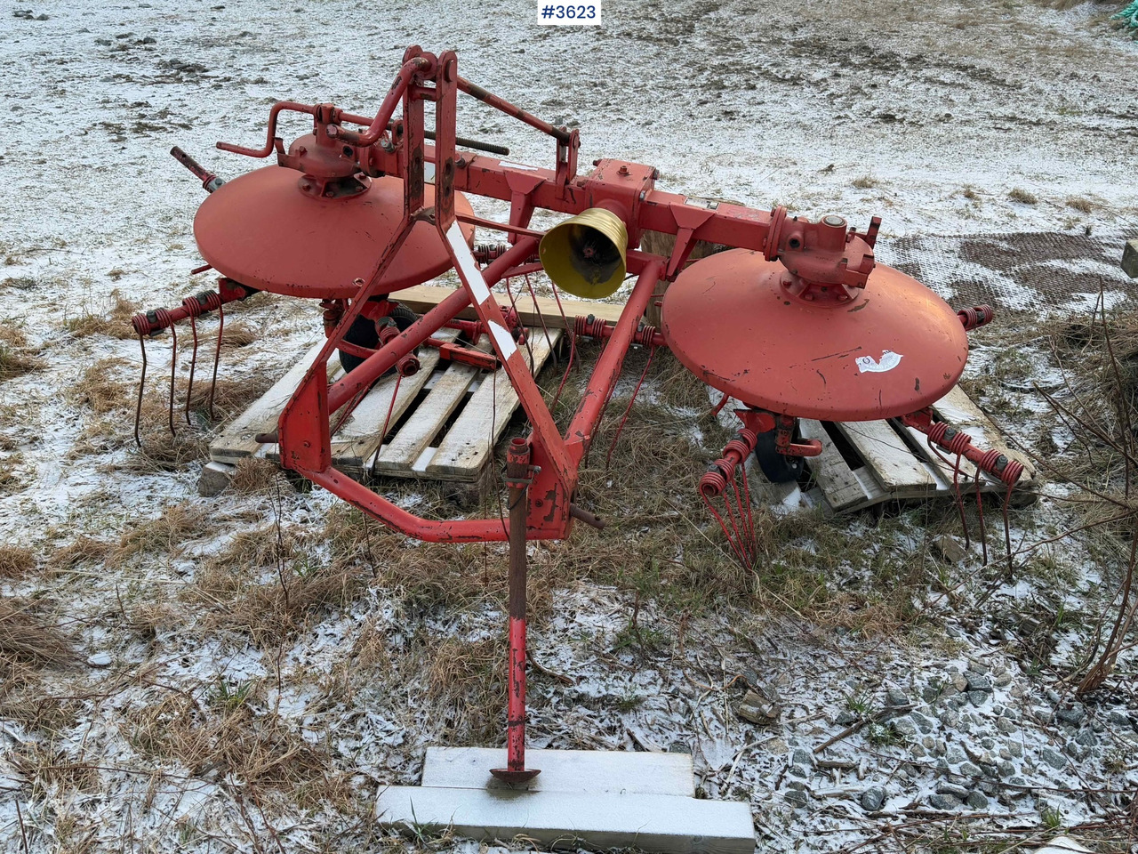 Fella UH320D rake - Šieno grėblys/ Vartytuvas: foto 5 Fella UH320D rake - Šieno grėblys/ Vartytuvas: foto 5