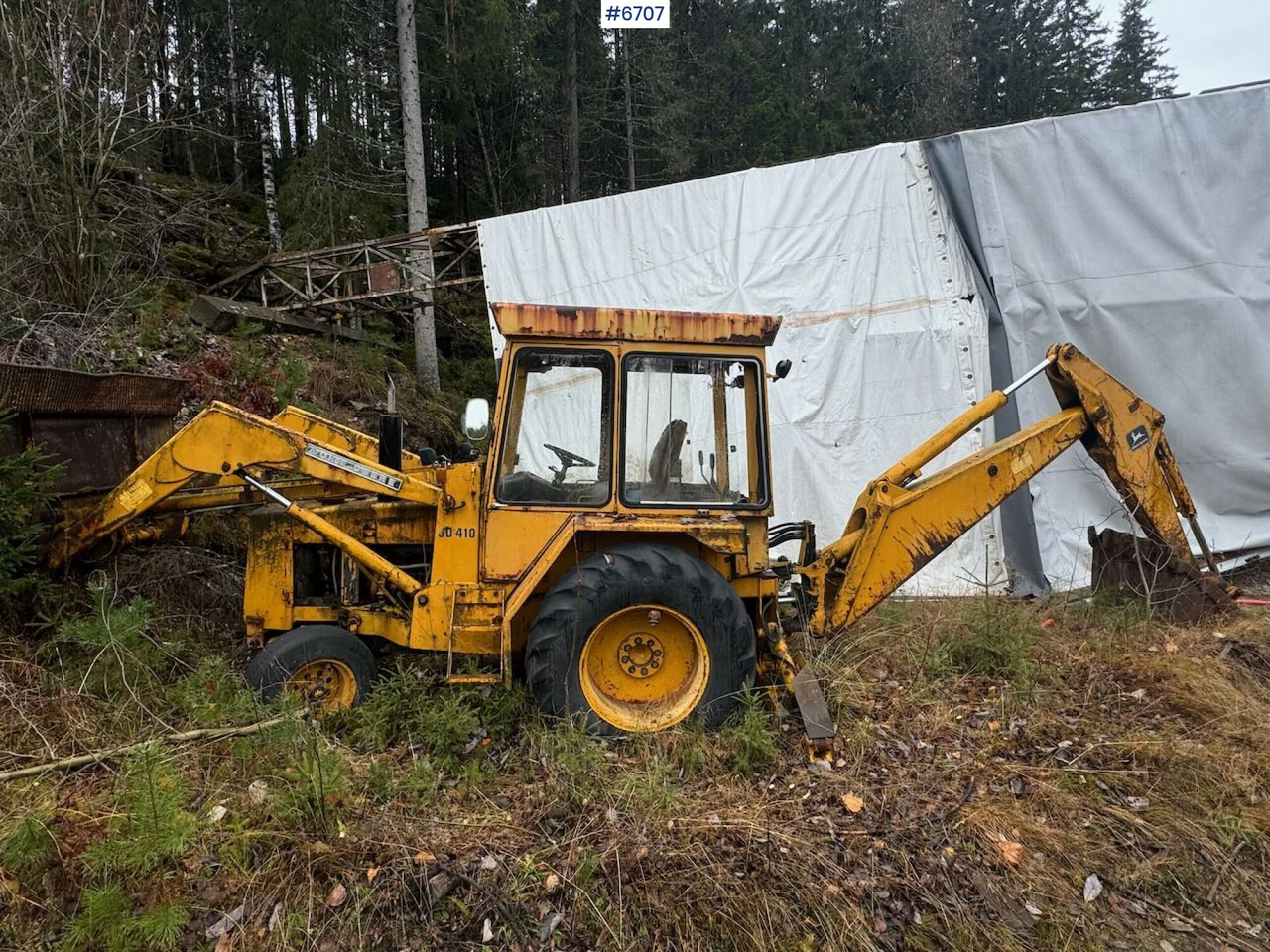 John Deere 410 Backhoe loader - Traktorius: foto 1 John Deere 410 Backhoe loader - Traktorius: foto 1