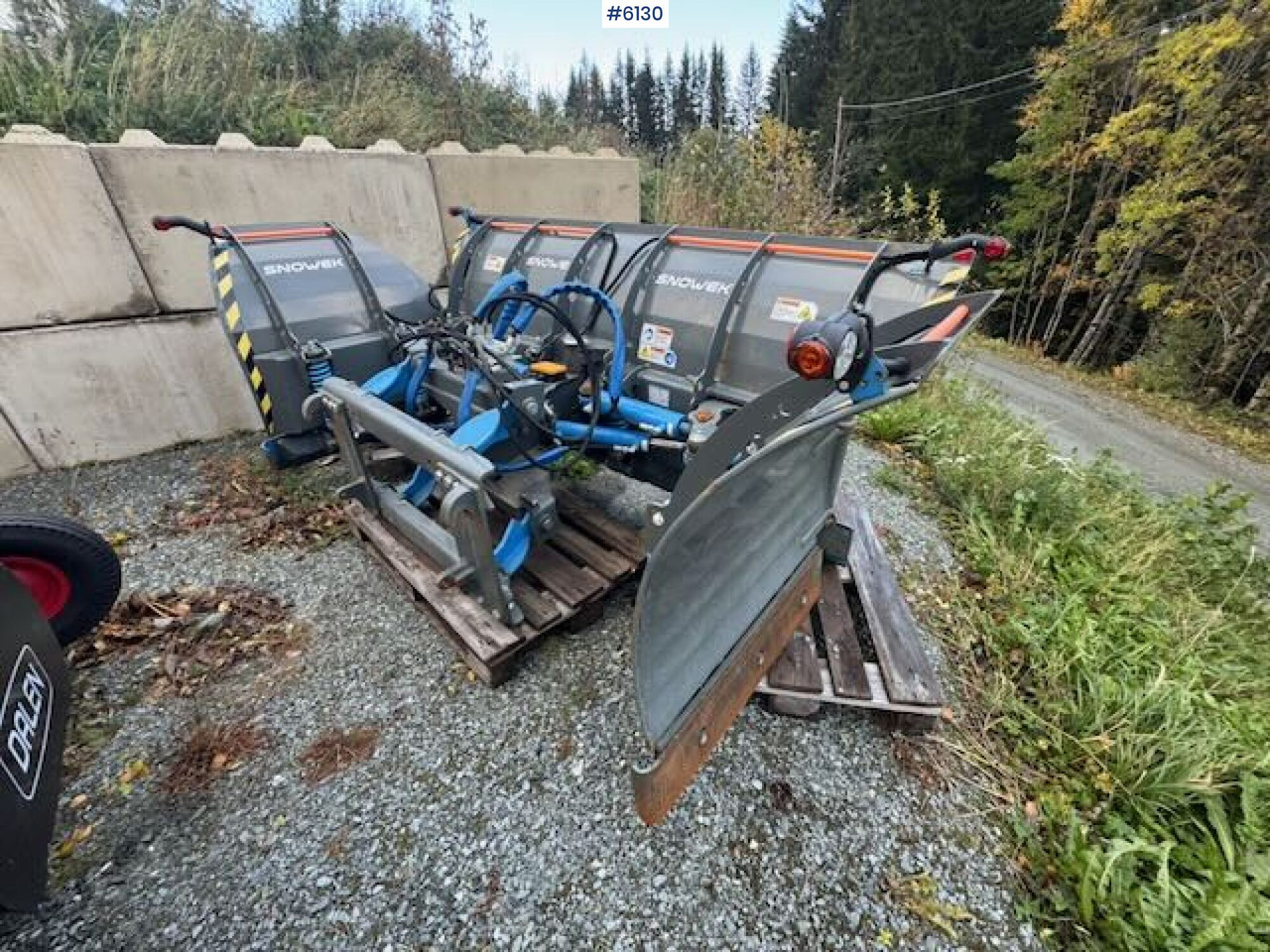 2023 Snowek U420 U-plow w/ remote control! - Komunalinė/ Specializuota technika: foto 3 2023 Snowek U420 U-plow w/ remote control! - Komunalinė/ Specializuota technika: foto 3