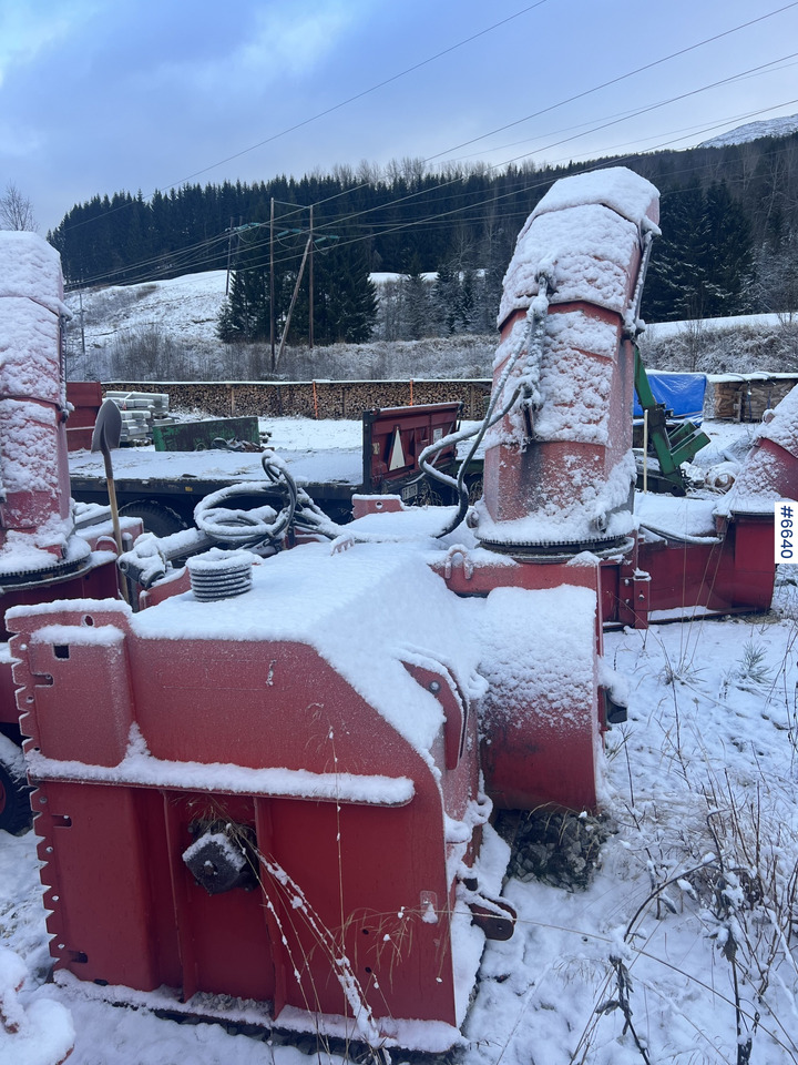 Globus snow blower for tractor - Komunalinė/ Specializuota technika: foto 5 Globus snow blower for tractor - Komunalinė/ Specializuota technika: foto 5