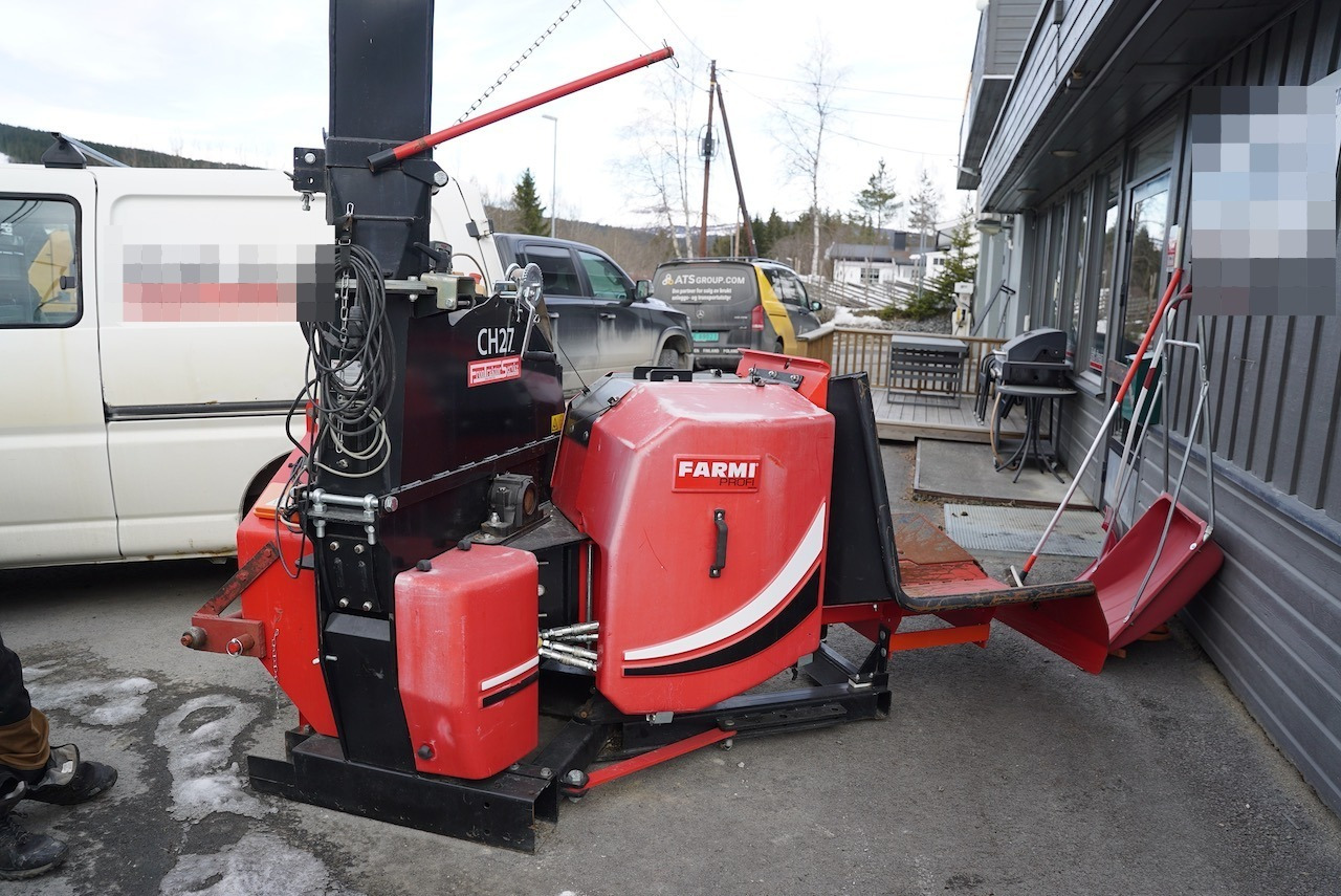 2020 Farmi Proff wood chipper for tractor (hardly used) - Miško technika: foto 1 2020 Farmi Proff wood chipper for tractor (hardly used) - Miško technika: foto 1