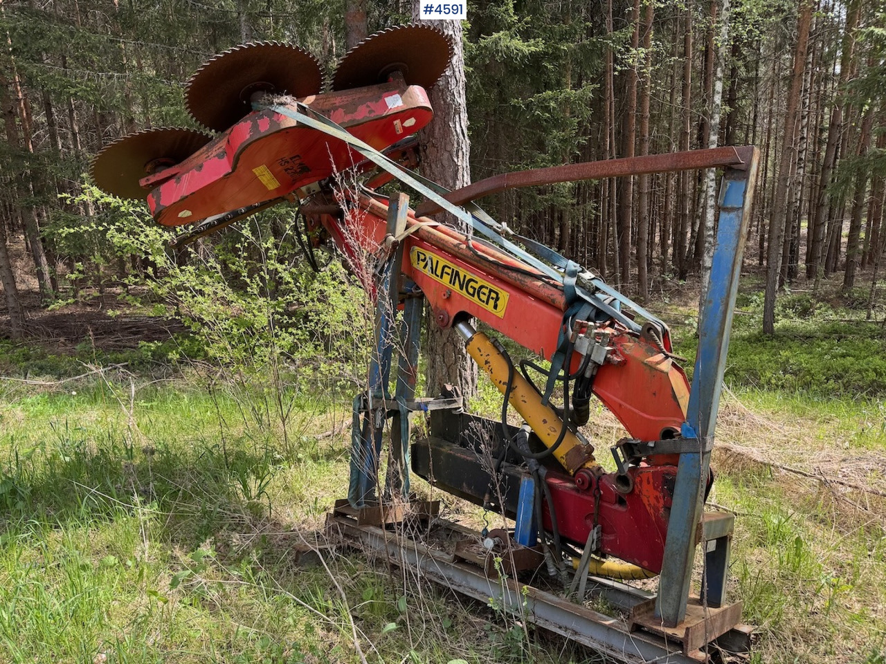 Elkær HS 2300 Branch saw - Miško technika: foto 1 Elkær HS 2300 Branch saw - Miško technika: foto 1