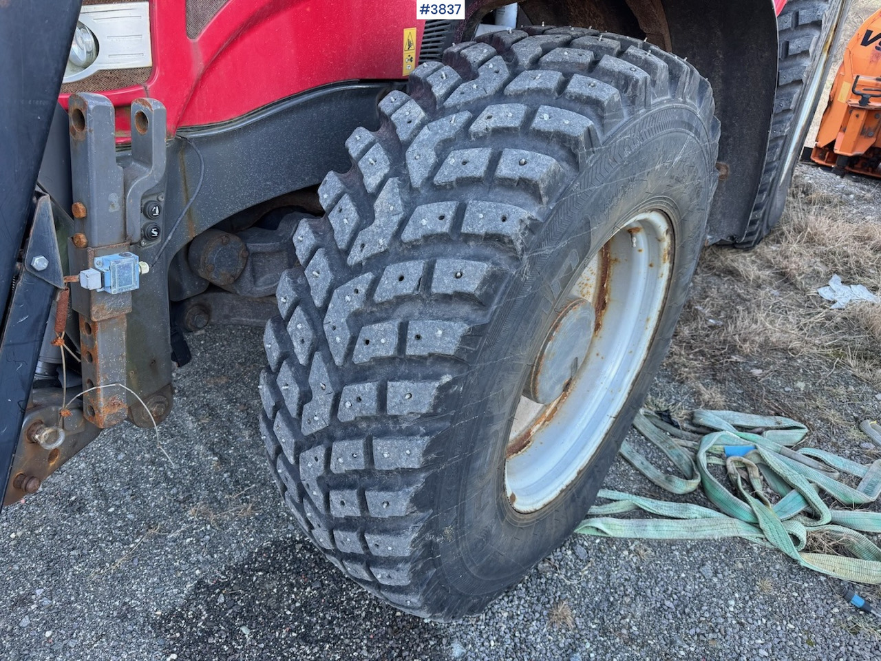 Nokian TRI 2 Tires on rims - Ratas - Žemės ūkio technika: foto 3 Nokian TRI 2 Tires on rims - Ratas - Žemės ūkio technika: foto 3