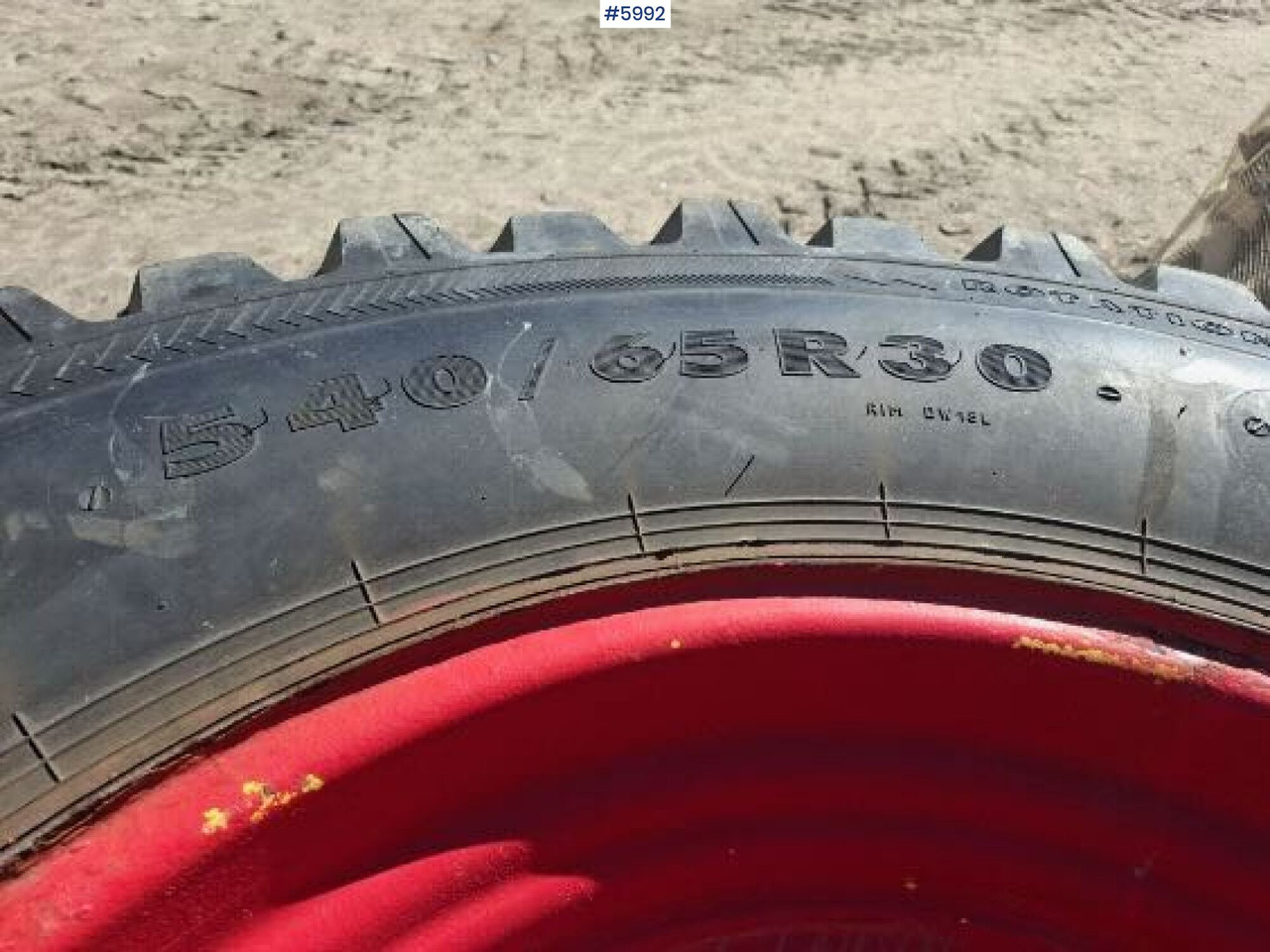 Nokian TRI2 2stk dekk på felg 540/65R30 - Ratas: foto 5 Nokian TRI2 2stk dekk på felg 540/65R30 - Ratas: foto 5