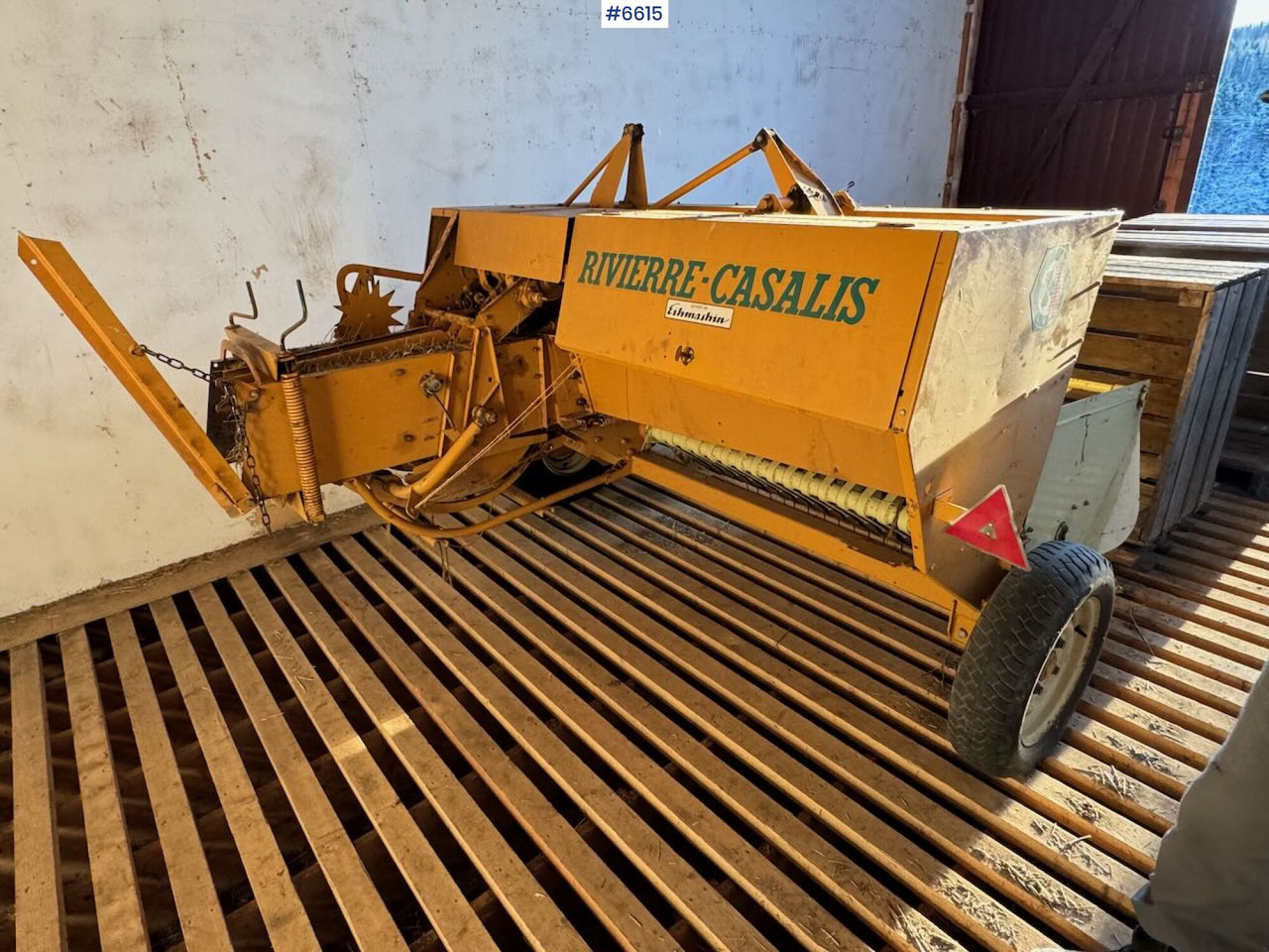 Rivierre-Casalis ER 40C Square baler - Pašarų tvarkymo technika: foto 4 Rivierre-Casalis ER 40C Square baler - Pašarų tvarkymo technika: foto 4